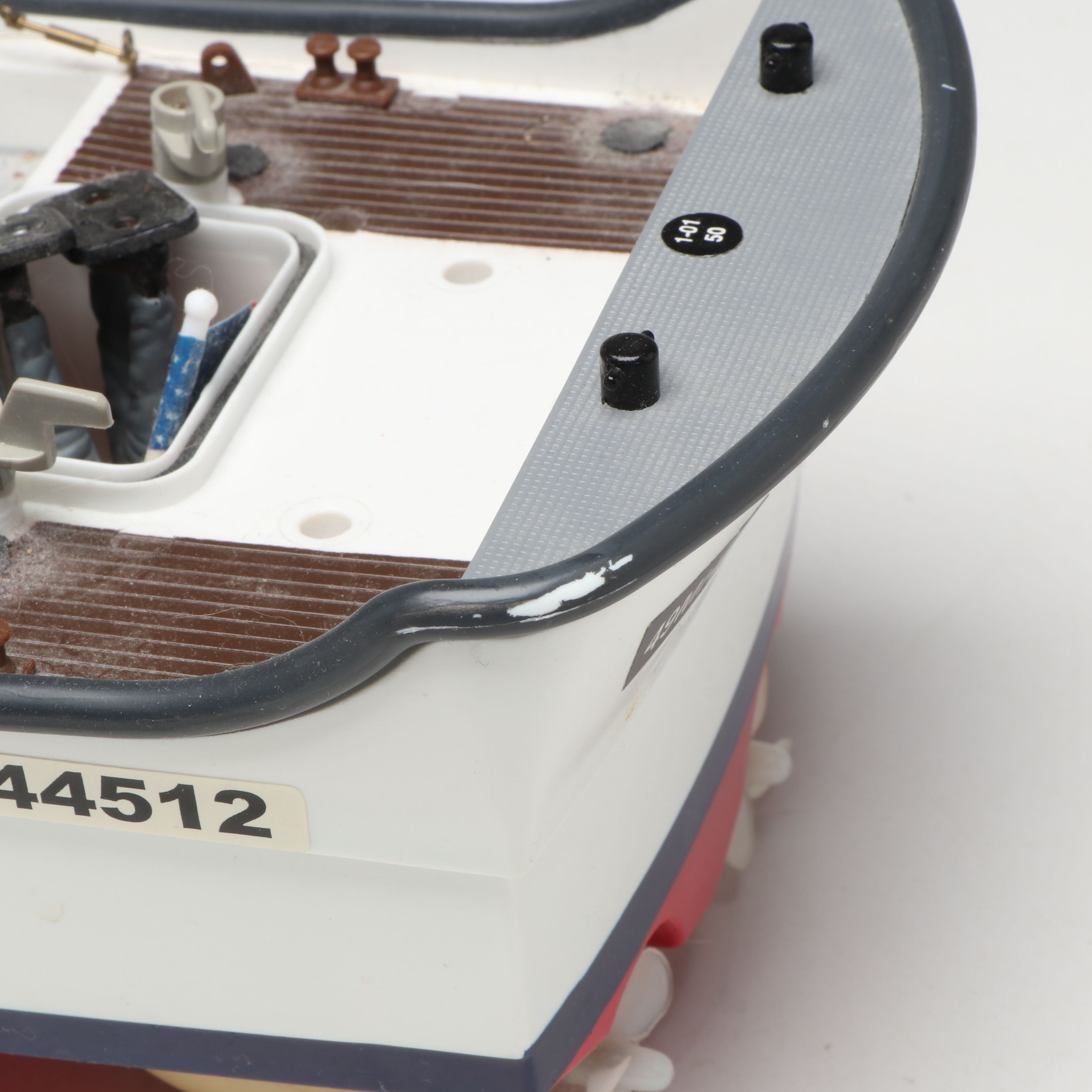 U.S. Coast Guard Remote Control Boat with Model Ship USS Monitor