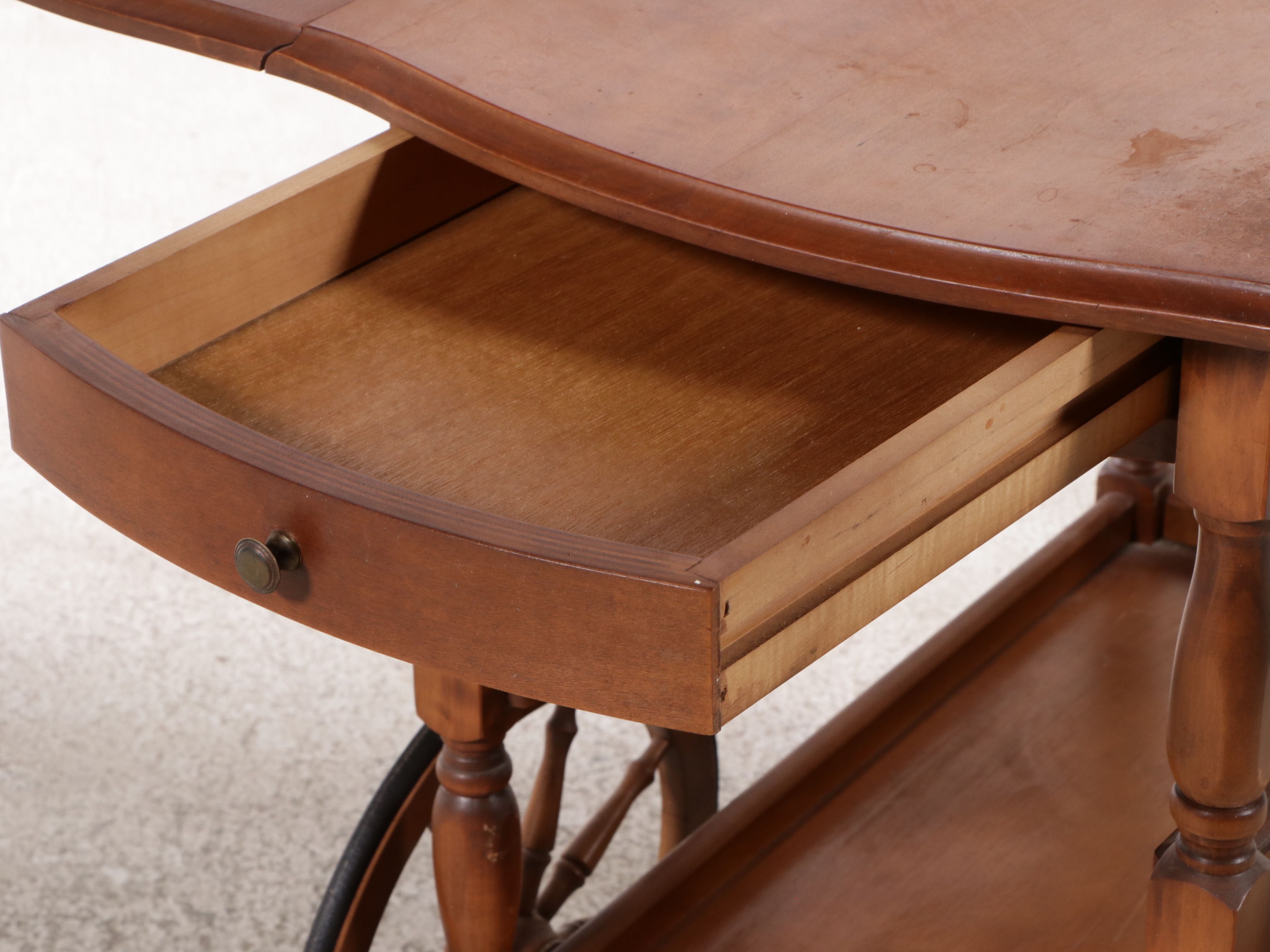 Early American Style Maple Tea Cart
