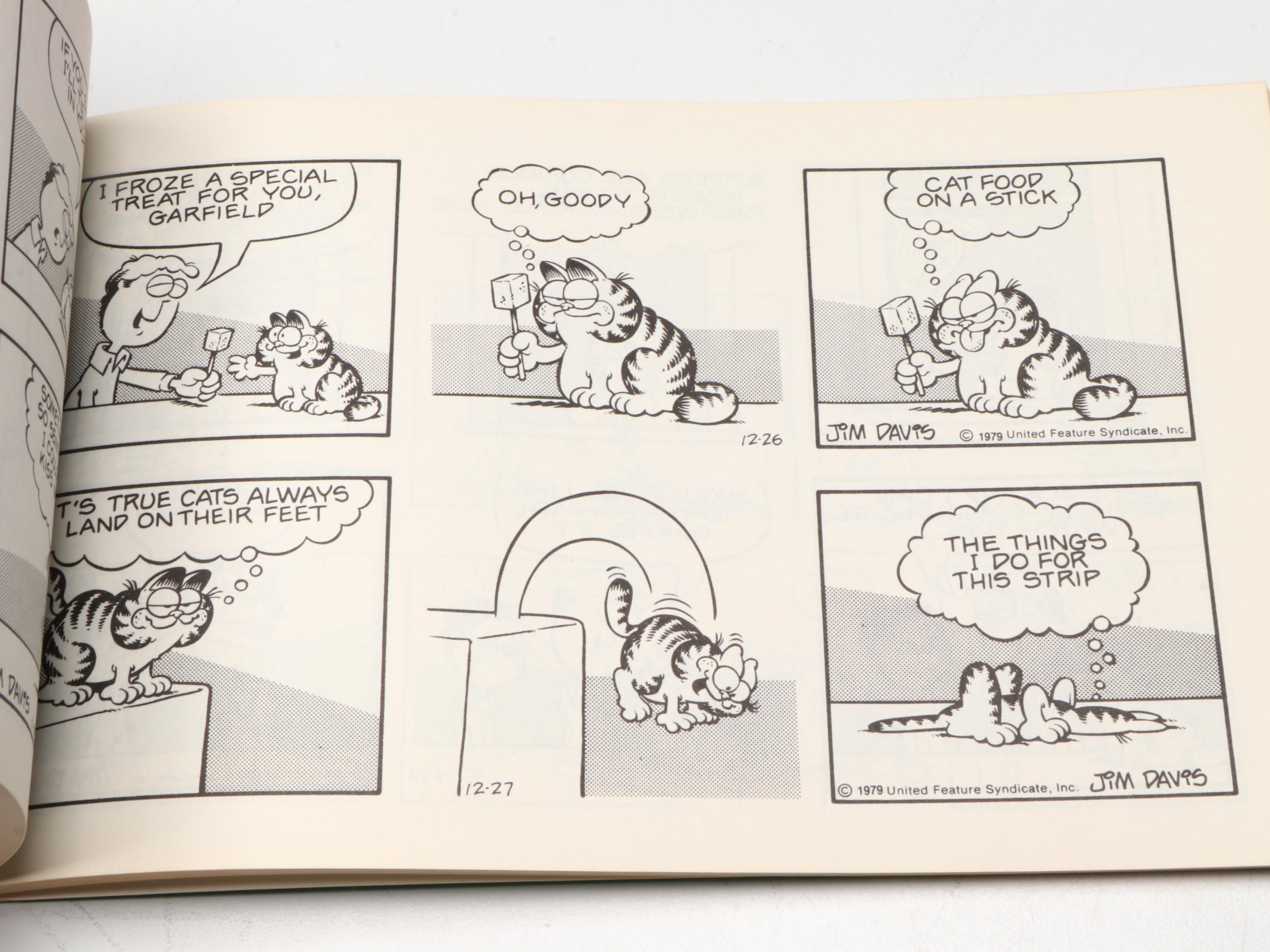 First Edition "Garfield at Large" with Viking Glass Cat, Tin and Cards