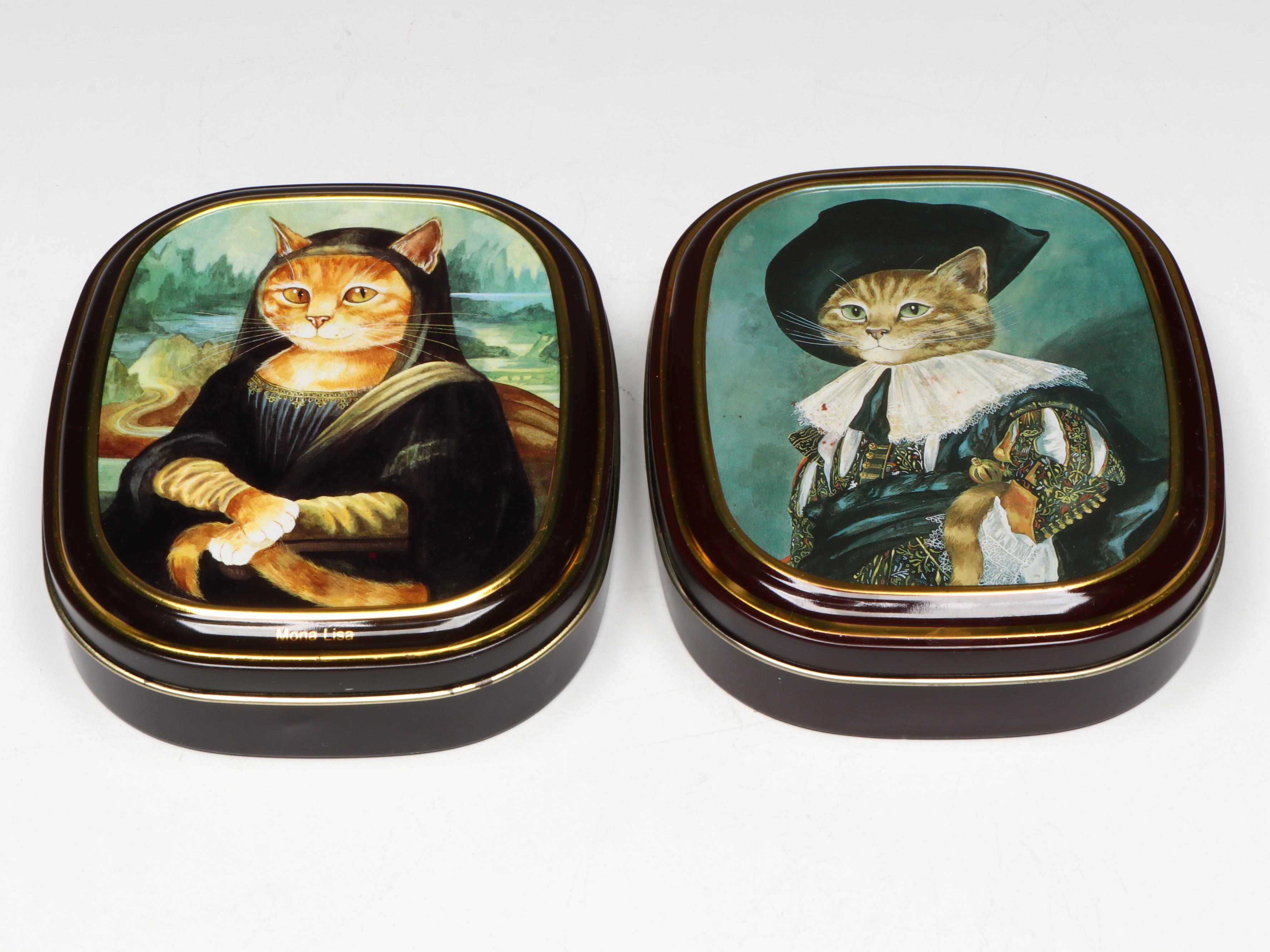 First Edition "Garfield at Large" with Viking Glass Cat, Tin and Cards