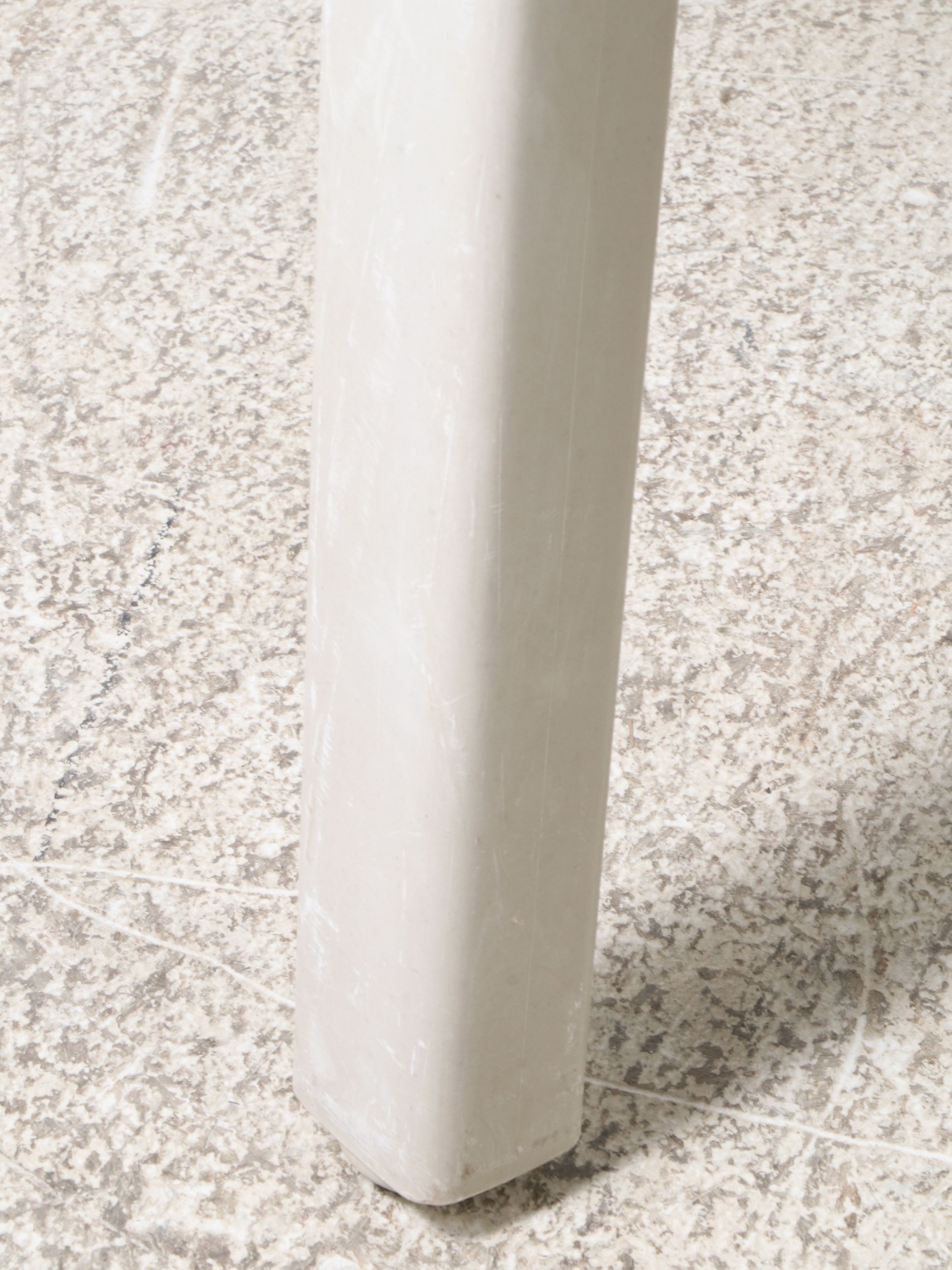 Molded Plastic Round Table