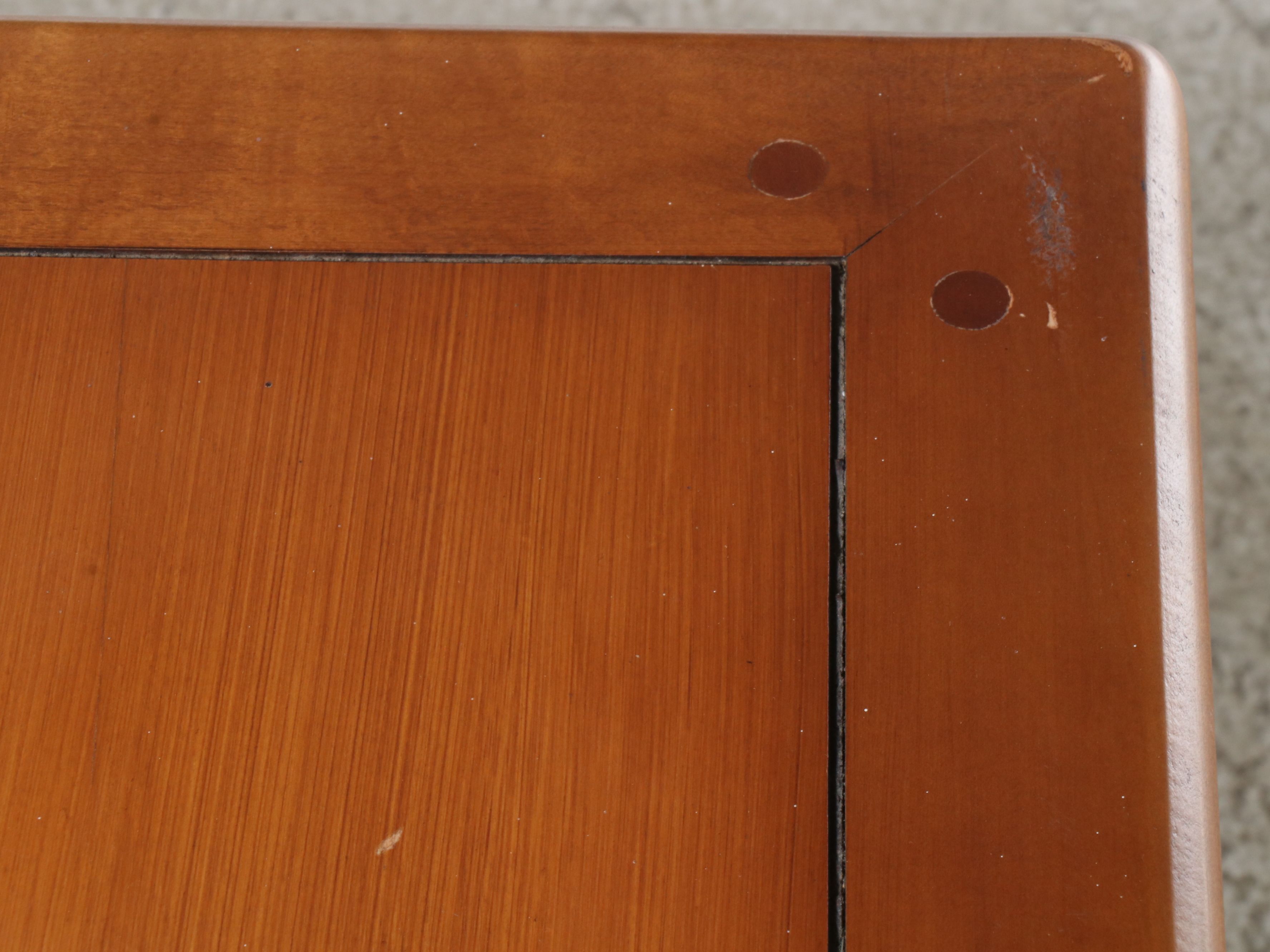 Colonial Style Maple Finish Apothecary Style Side Table