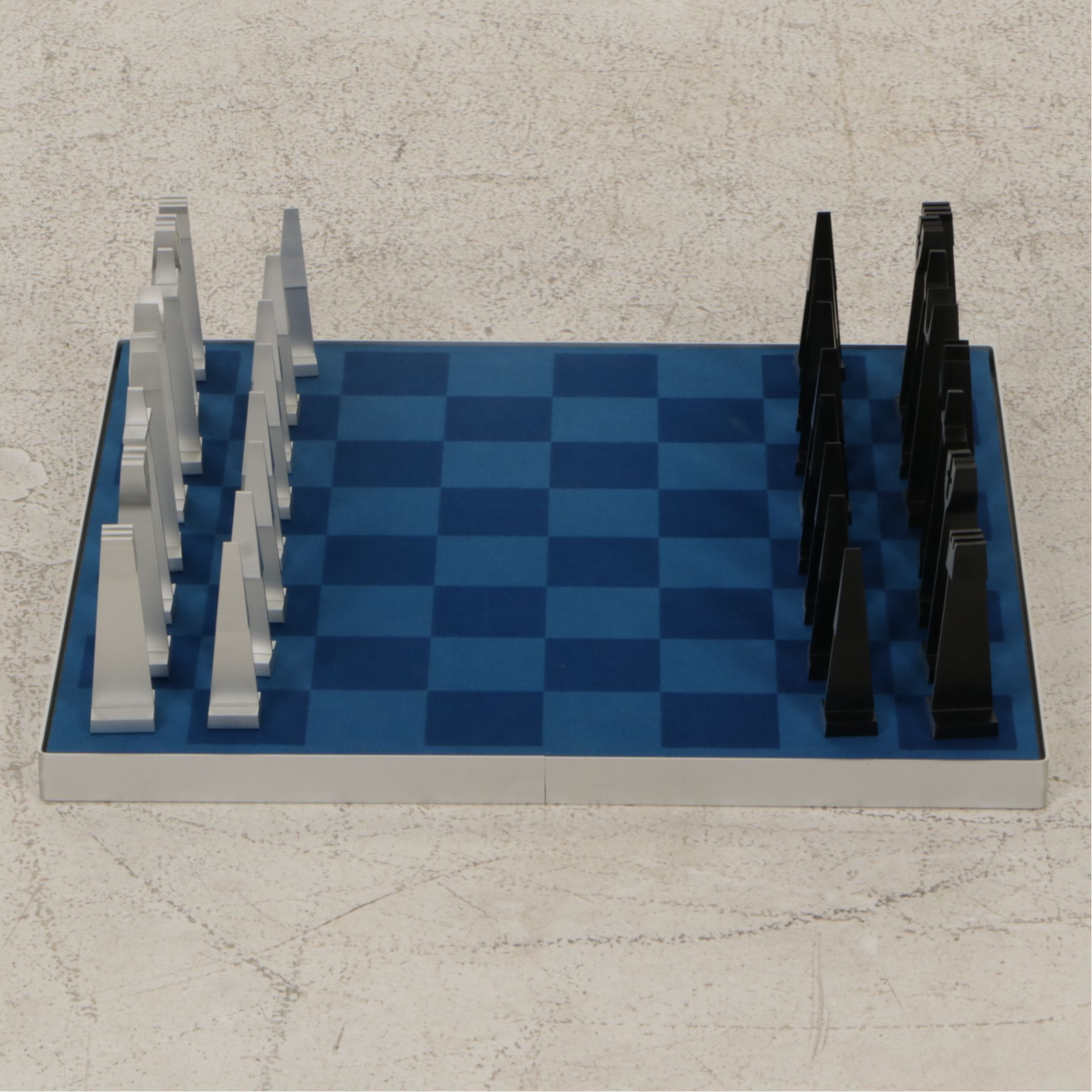 Austin Cox ALOCA Aluminum Chess Set