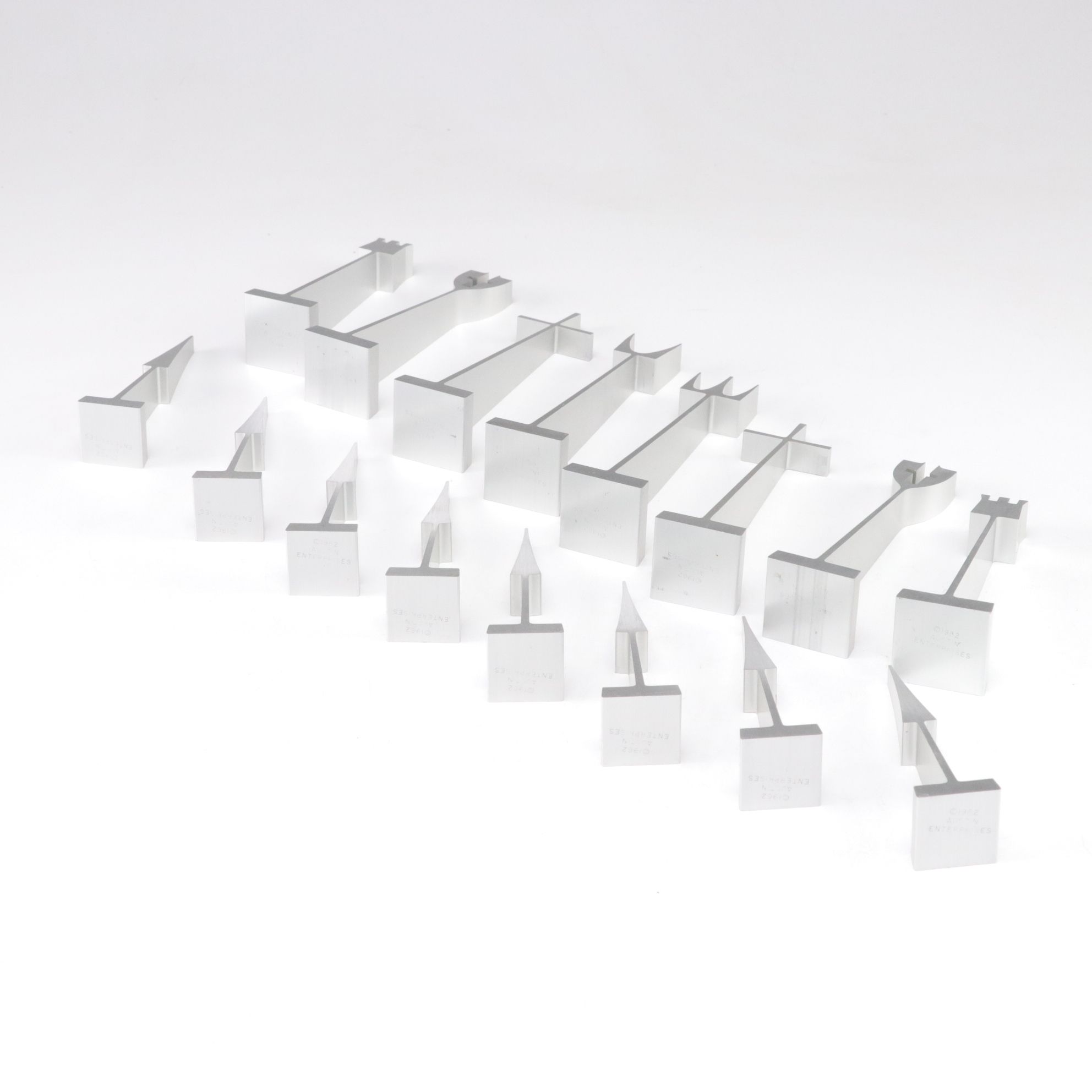 Austin Cox ALOCA Aluminum Chess Set