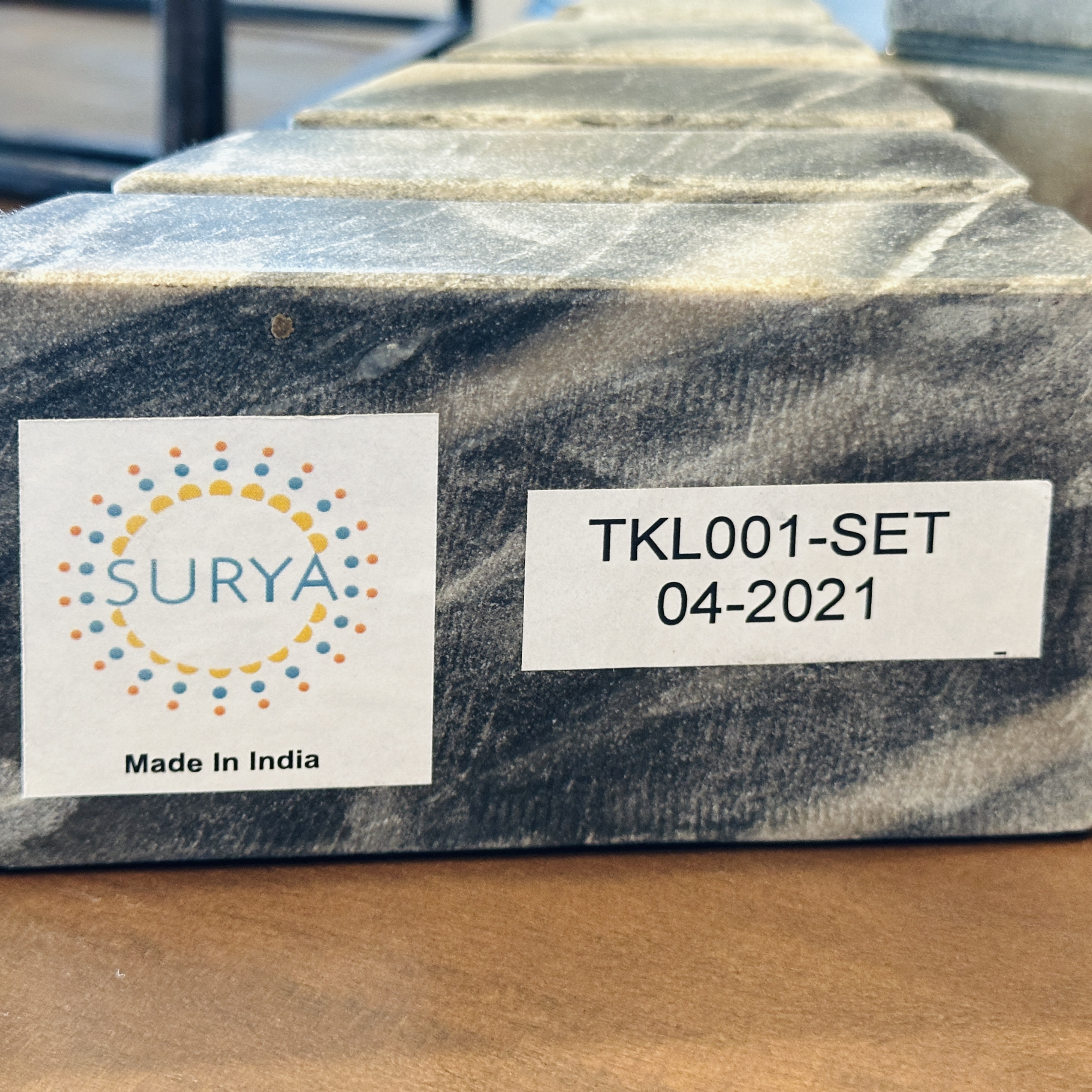 Williams-Sonoma Accent Lamp with Victrola Radio and More Modernist Décor