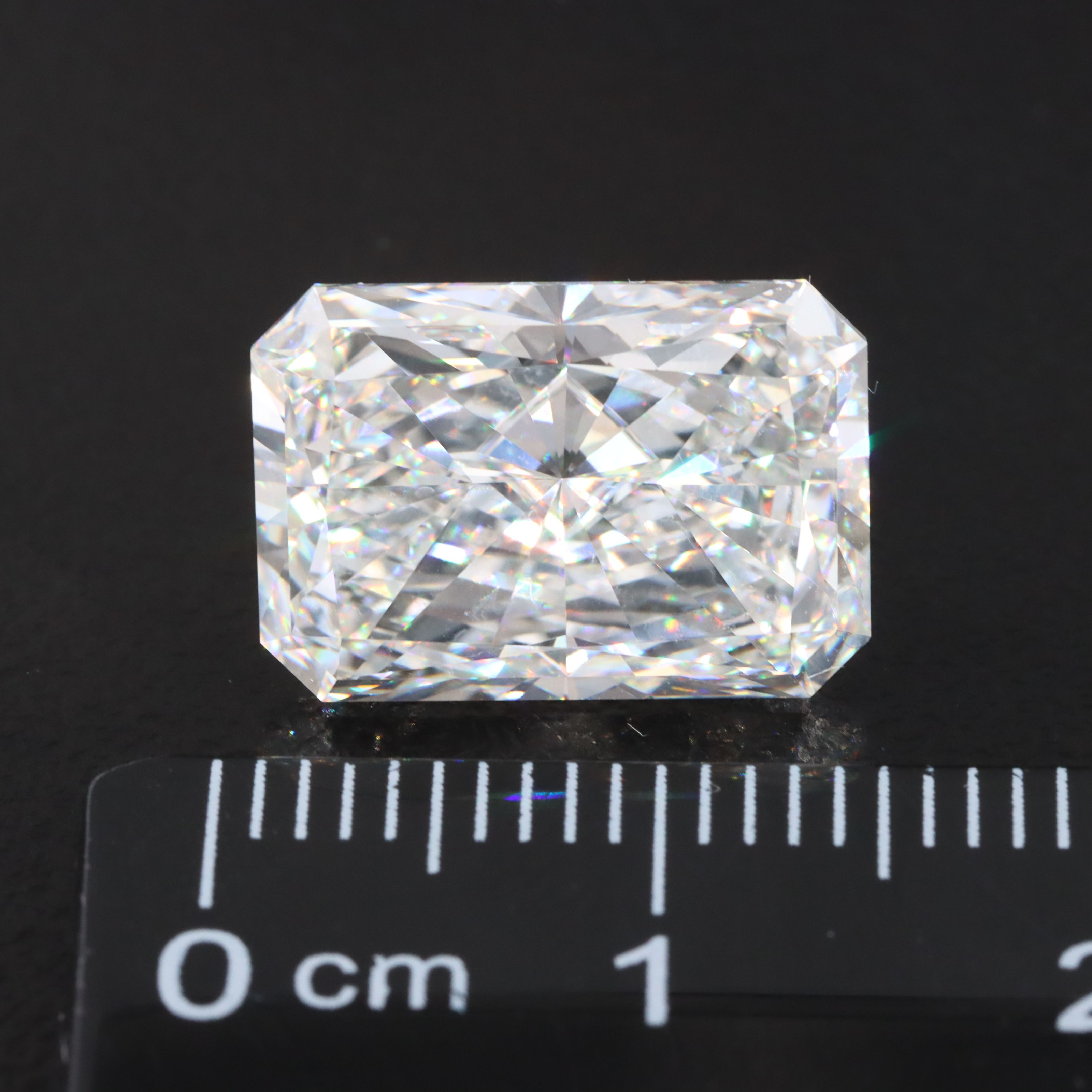 Loose 7.76 CT Lab Grown Diamond with IGI Report