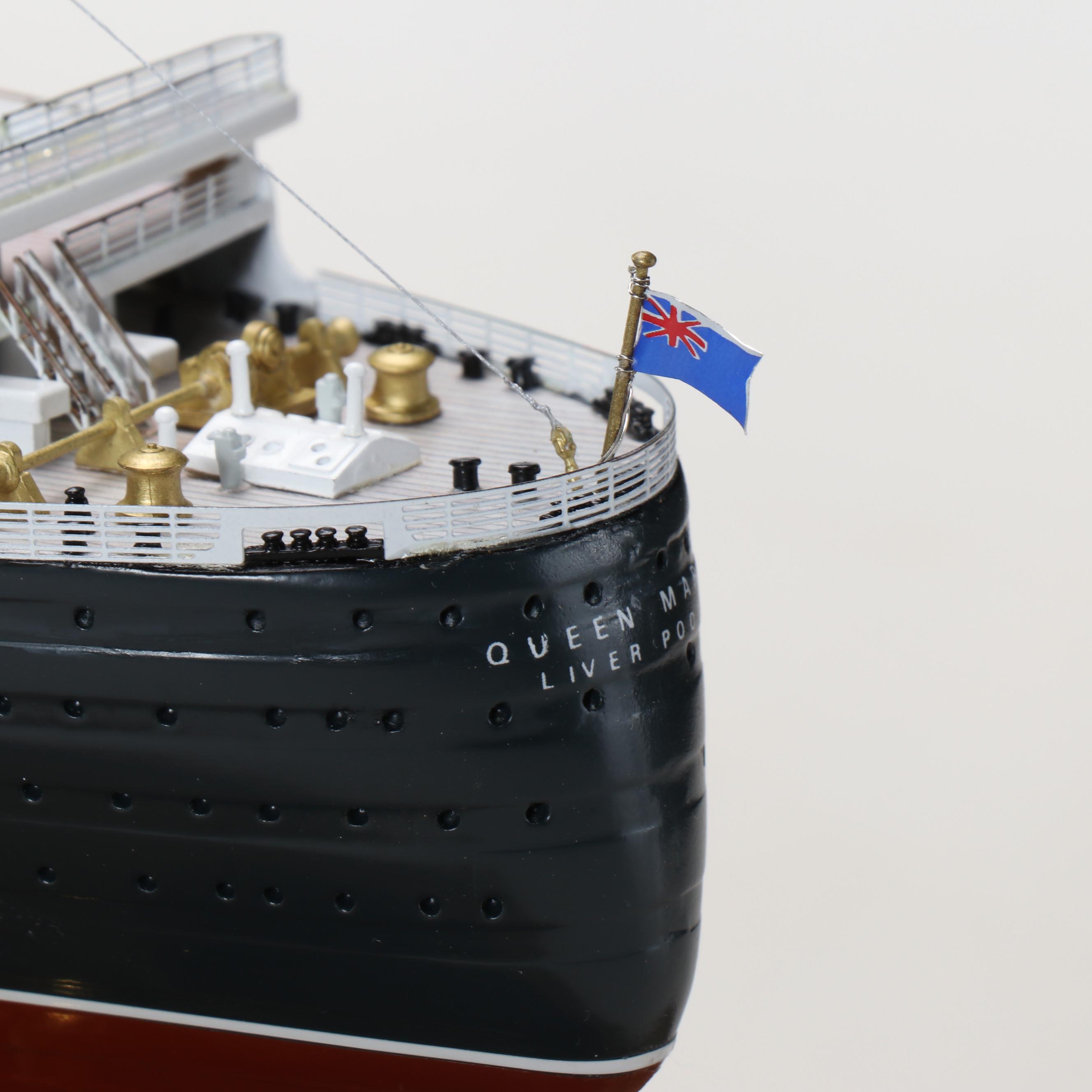 Maritime Replicas "R.M.S. Queen Mary" 1:350 Scale Model Ship