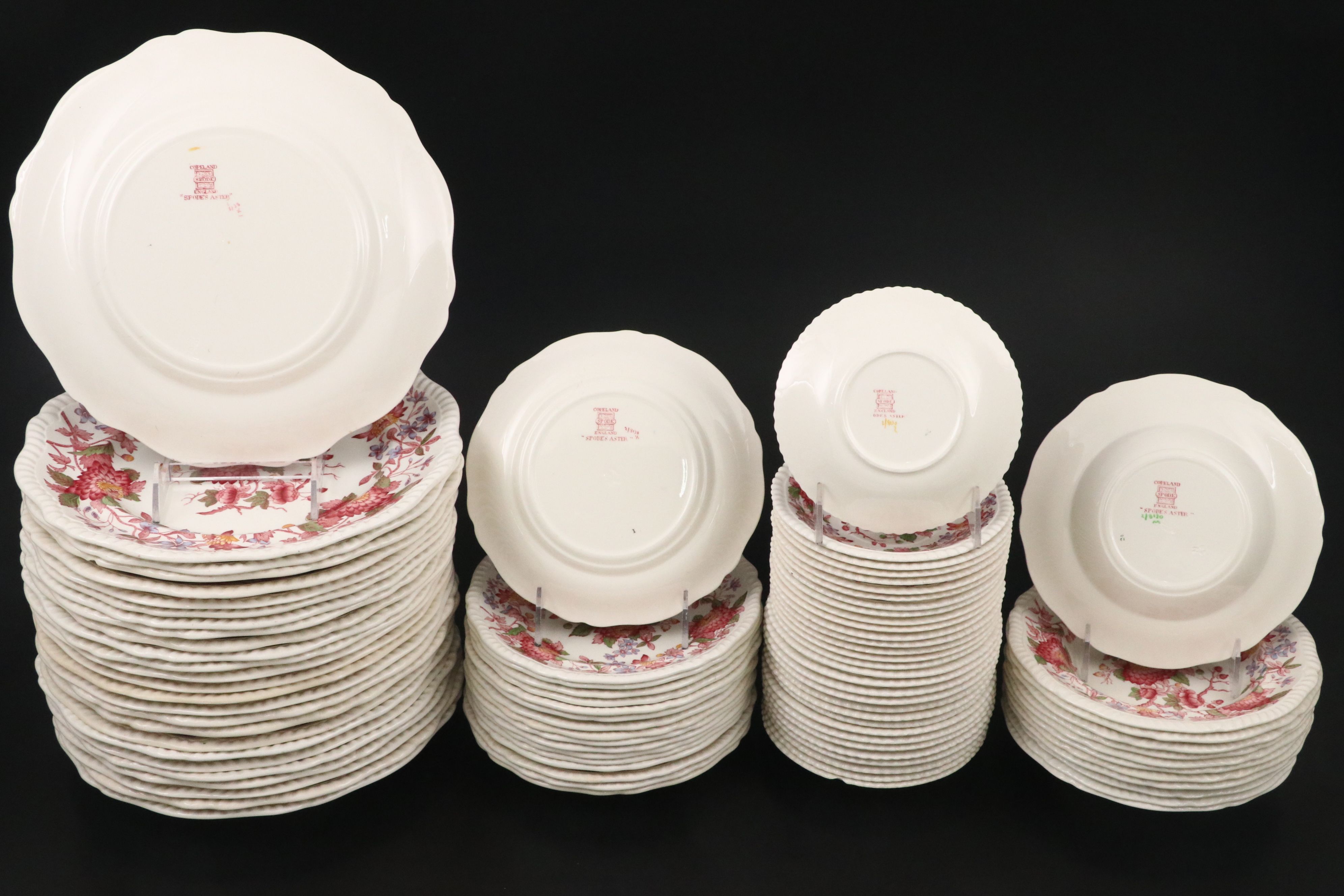 Copeland Spode "Spode's Aster" Dinnerware and Serving Pieces