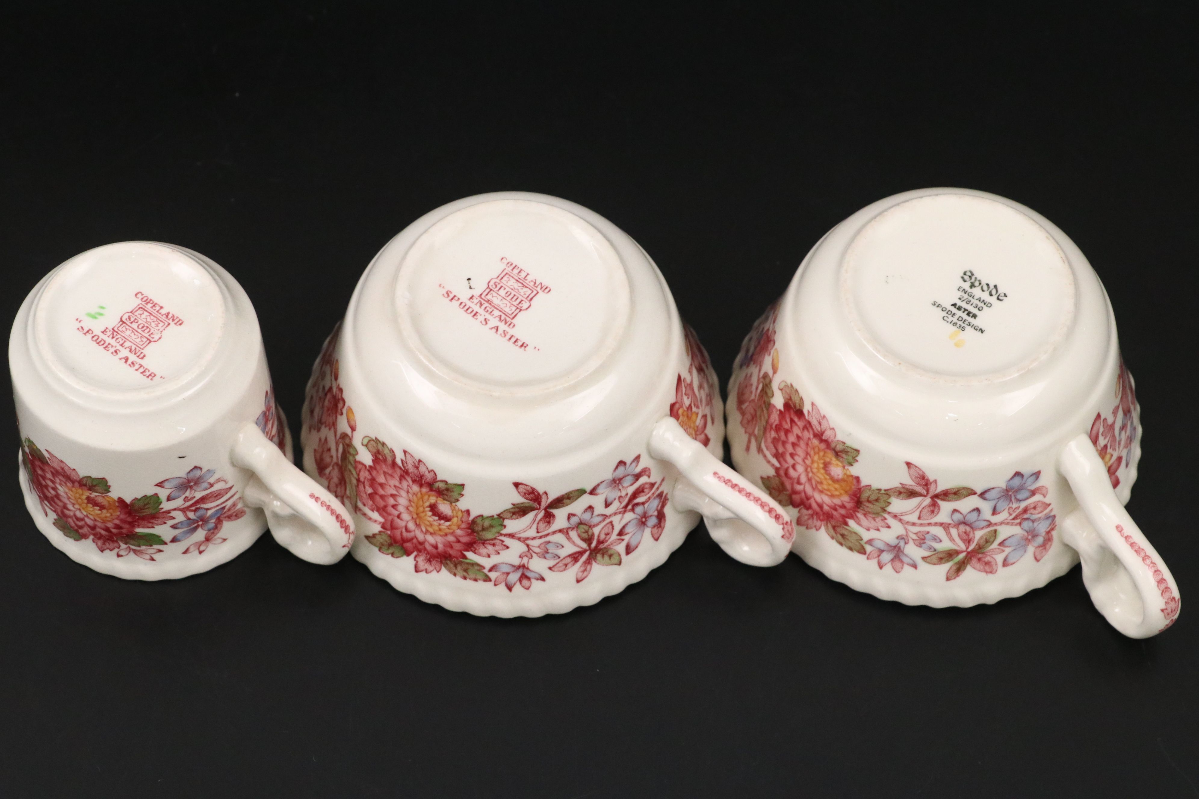 Copeland Spode "Spode's Aster" Dinnerware and Serving Pieces