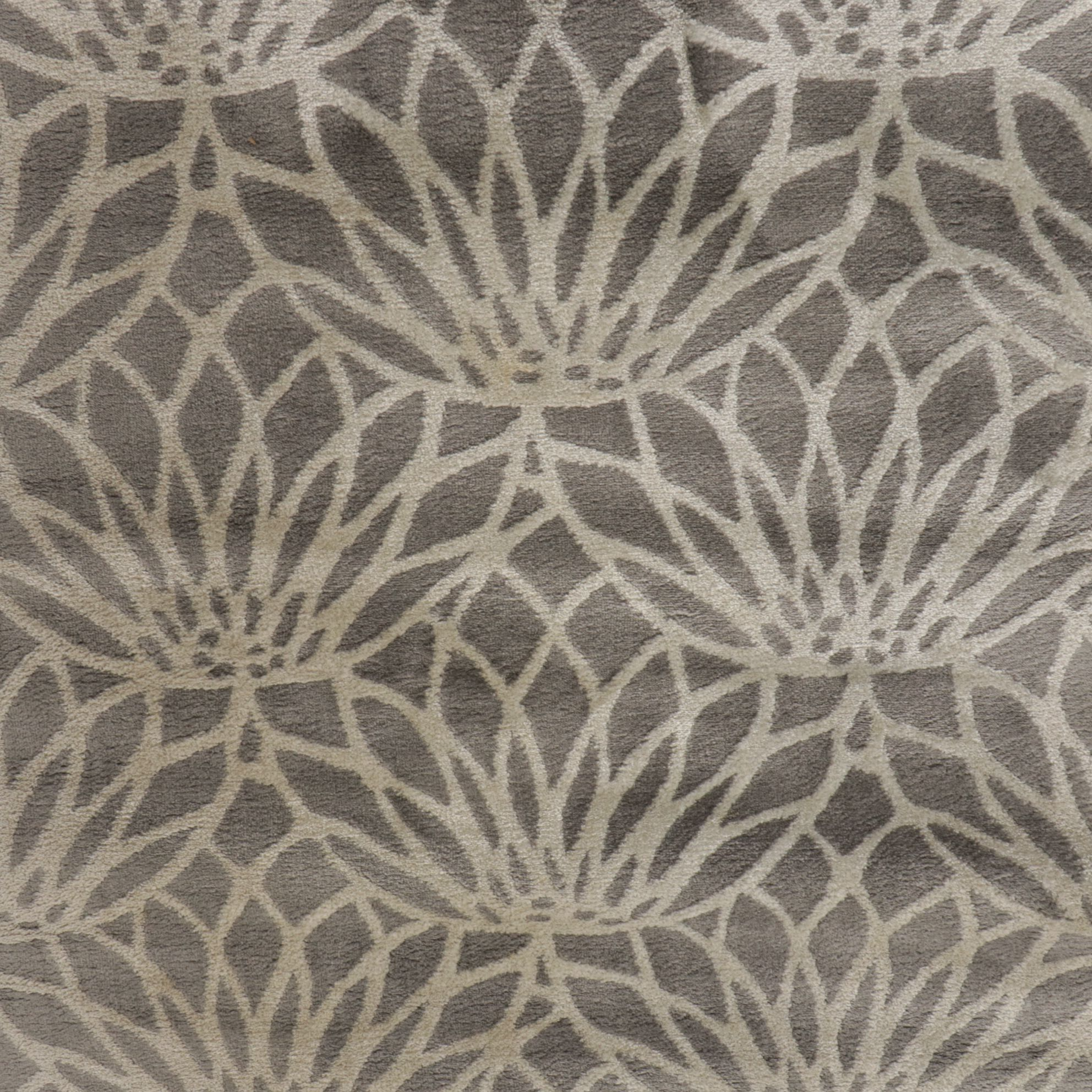 7' x 10' Machine Made Unique Loom Marilyn Monroe Glam Collection Area Rug