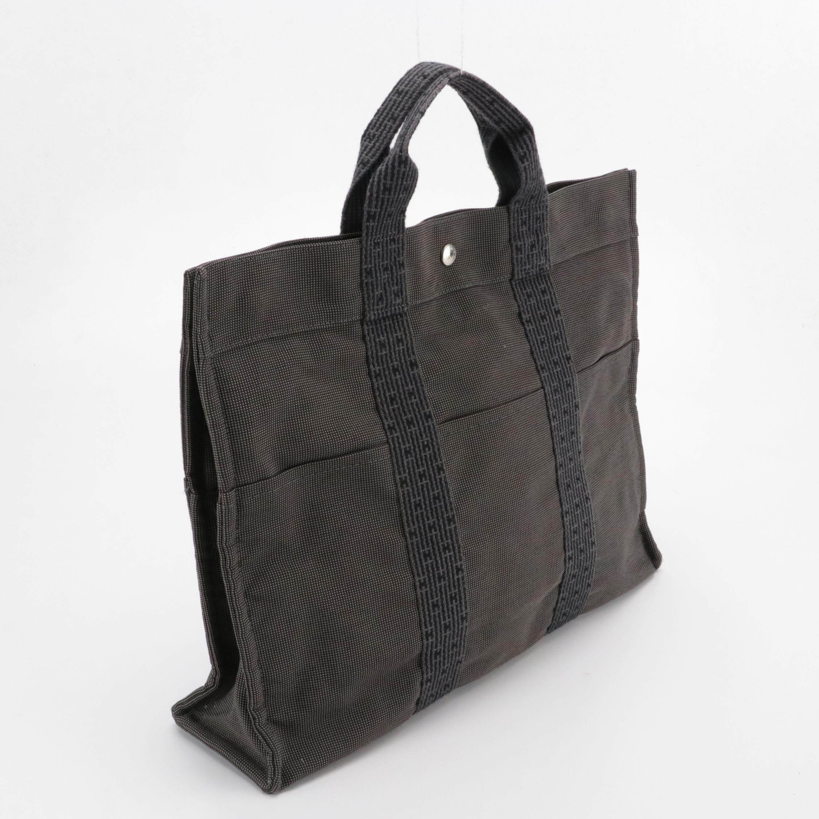 Hermès Toile Canvas Herline Tote MM in Grey/Black