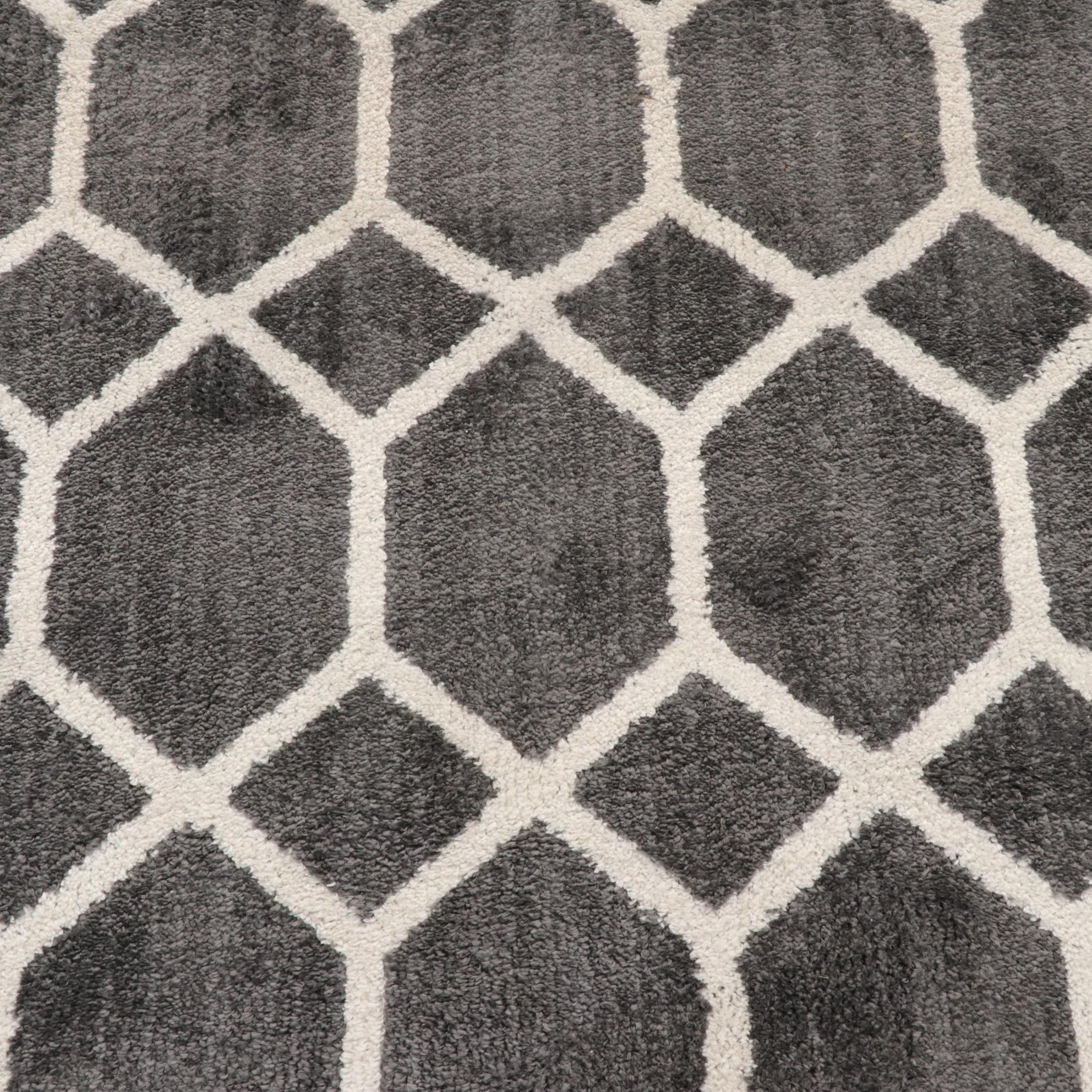 7'6 x 8'10 Machine Tufted Real Living "Zion" Area Rug