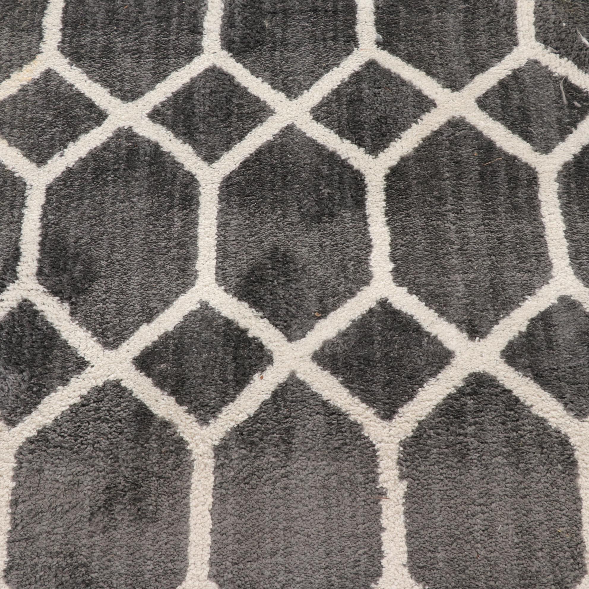 7'6 x 8'10 Machine Tufted Real Living "Zion" Area Rug