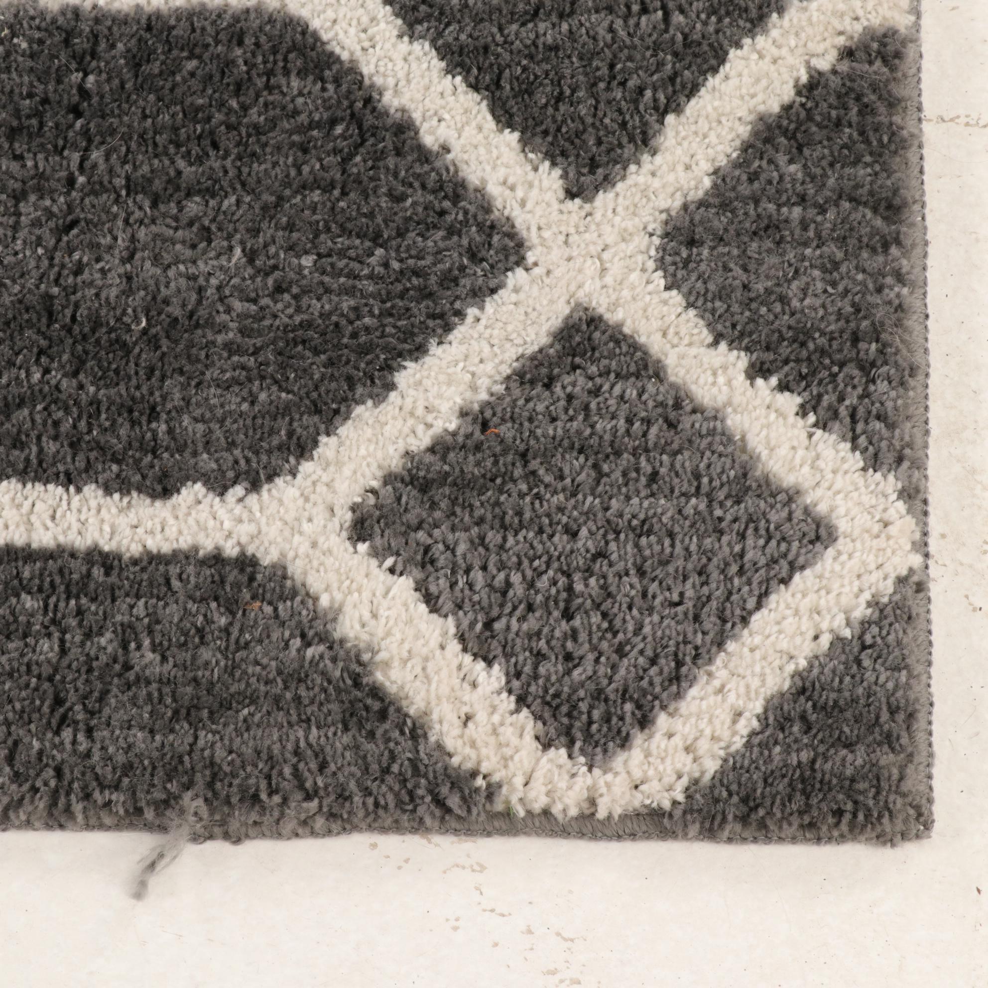 7'6 x 8'10 Machine Tufted Real Living "Zion" Area Rug