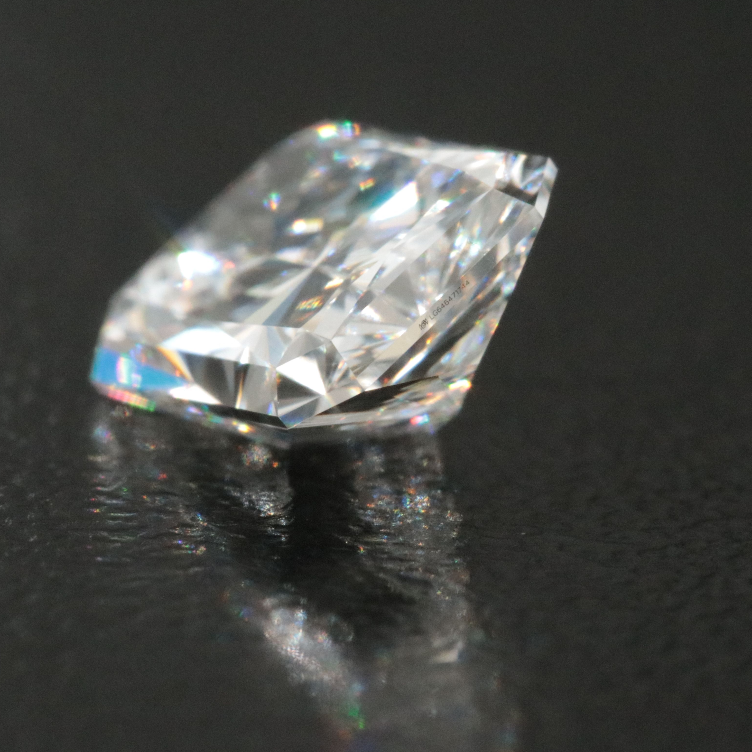 Loose 1.87 CT Lab Grown Diamond with IGI Report