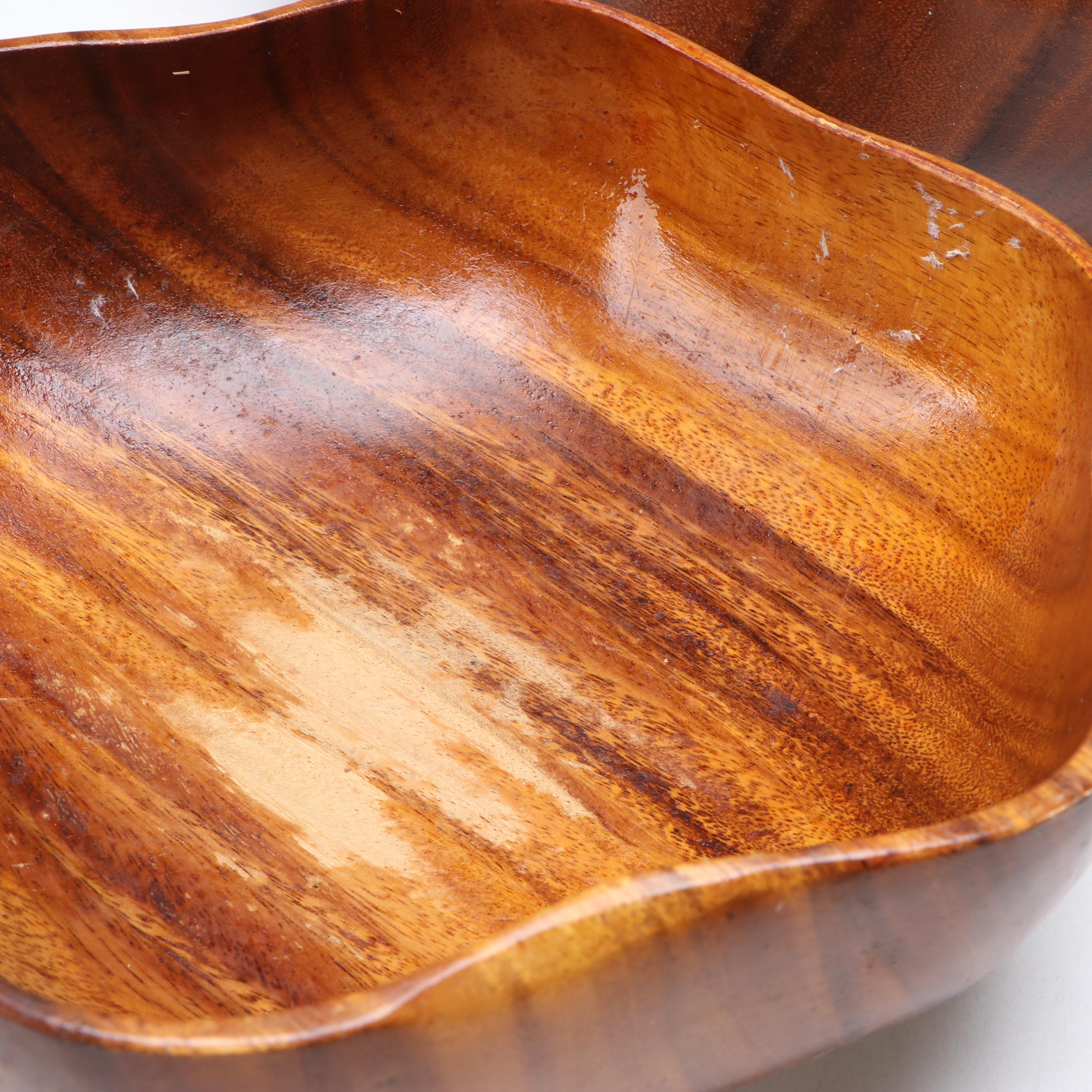 Manex Filipino Carved Wood Bowls with Giraffe Salad Serving Set