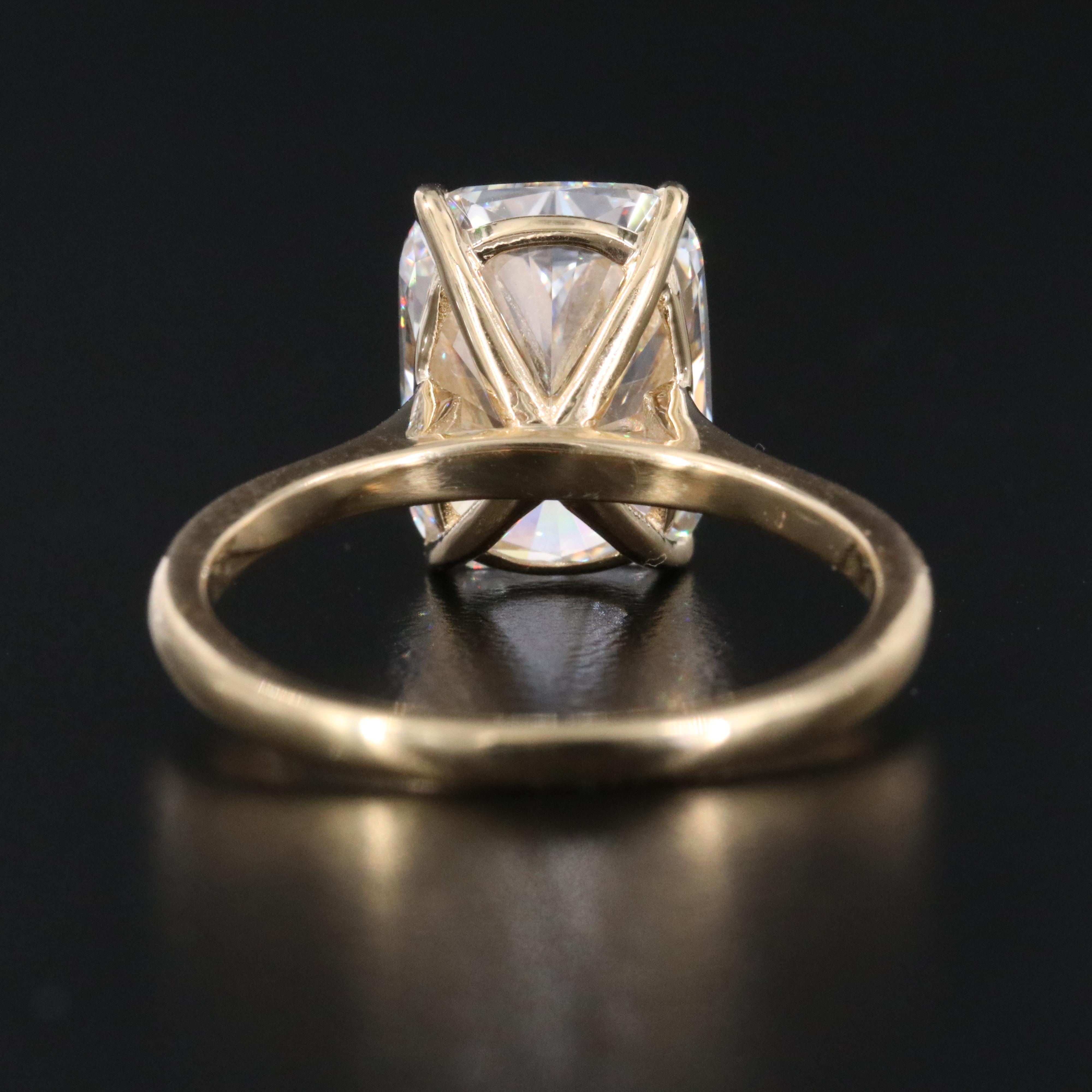 18K 5.18 CT Lab Grown Diamond Solitaire Ring with IGI Report