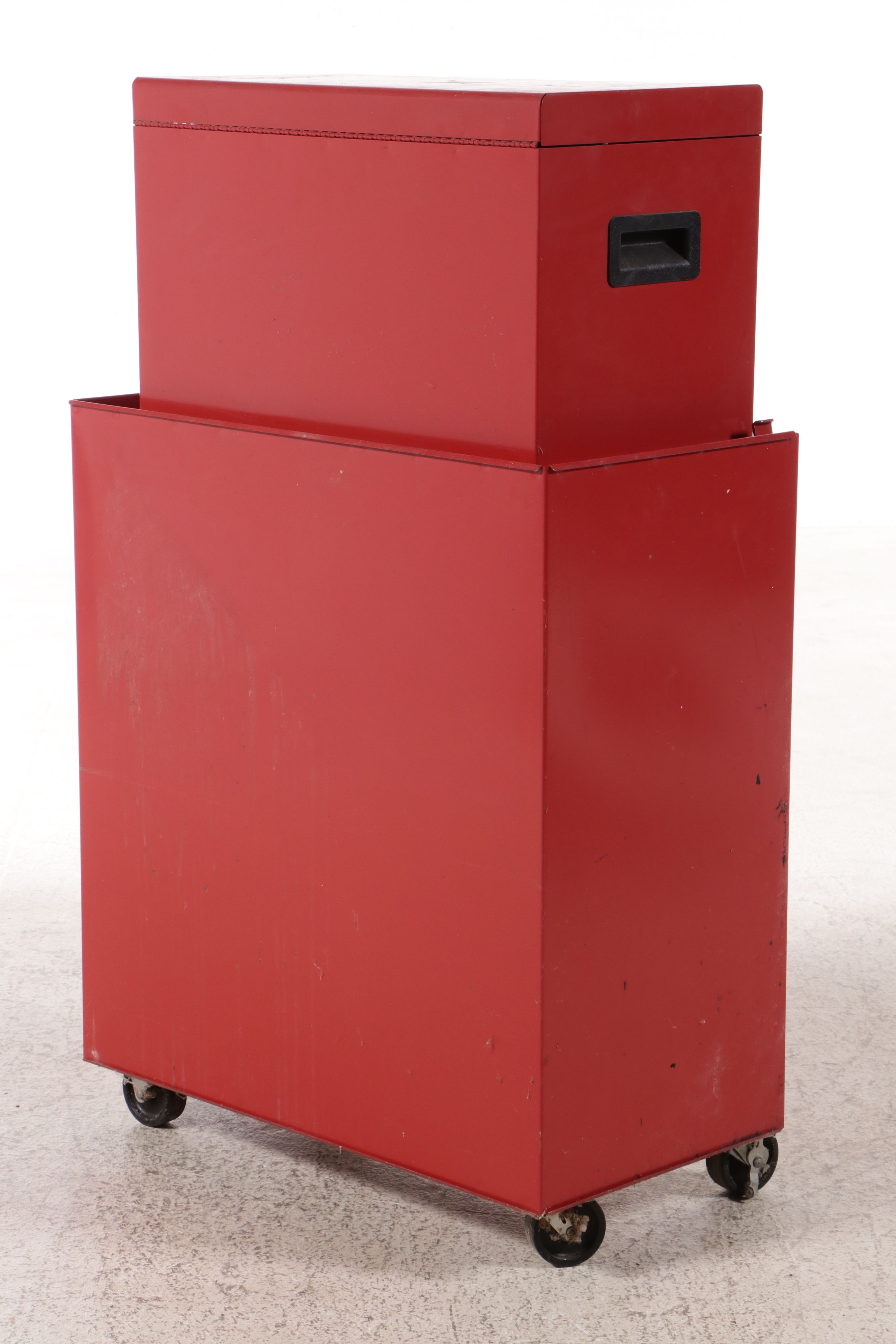 Craftsman Red Metal Toolstation with Assorted Hand Tools