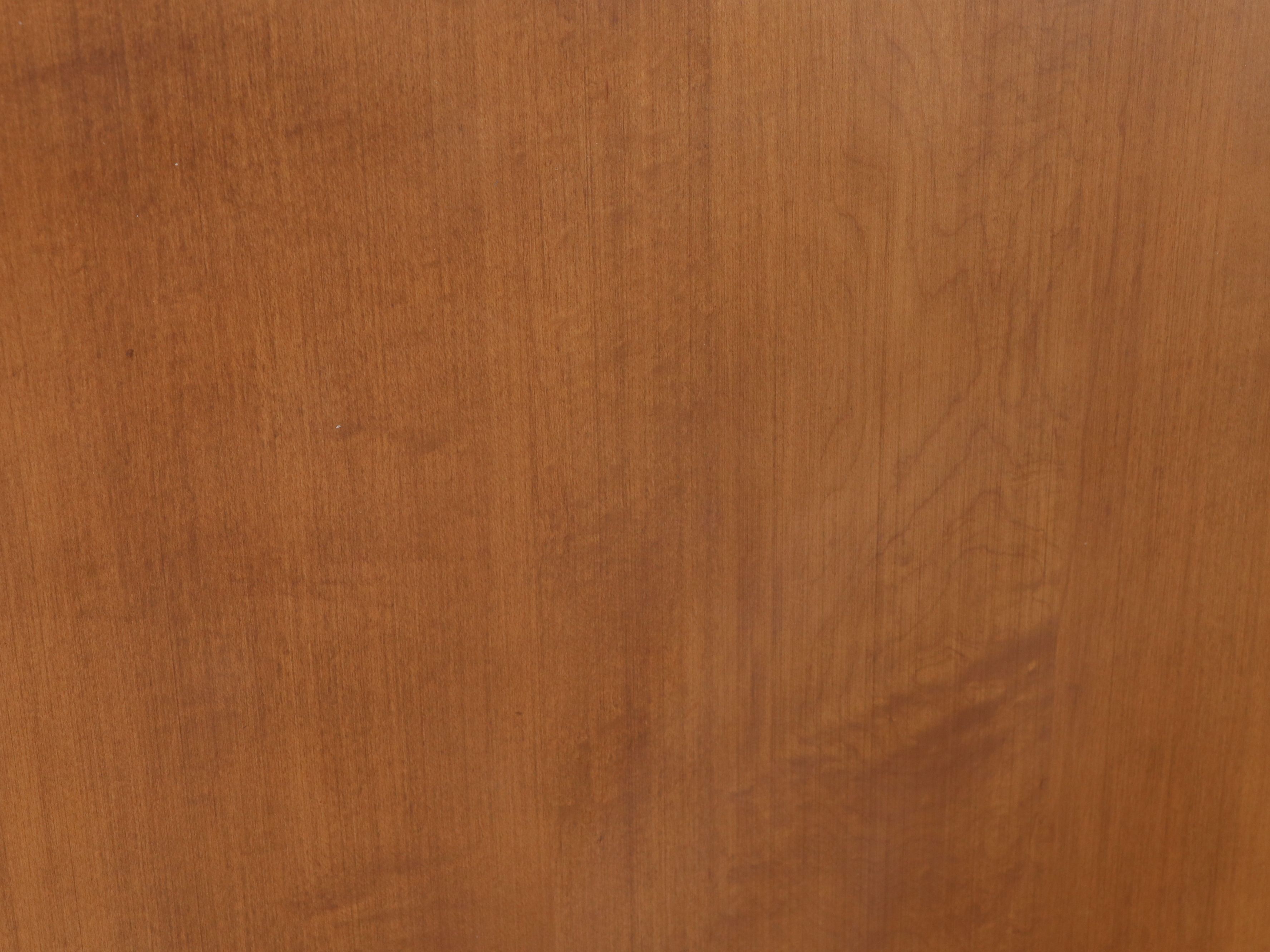 Sumter Cabinet Co. American Colonial Style Maple Dresser, Late 20th Century