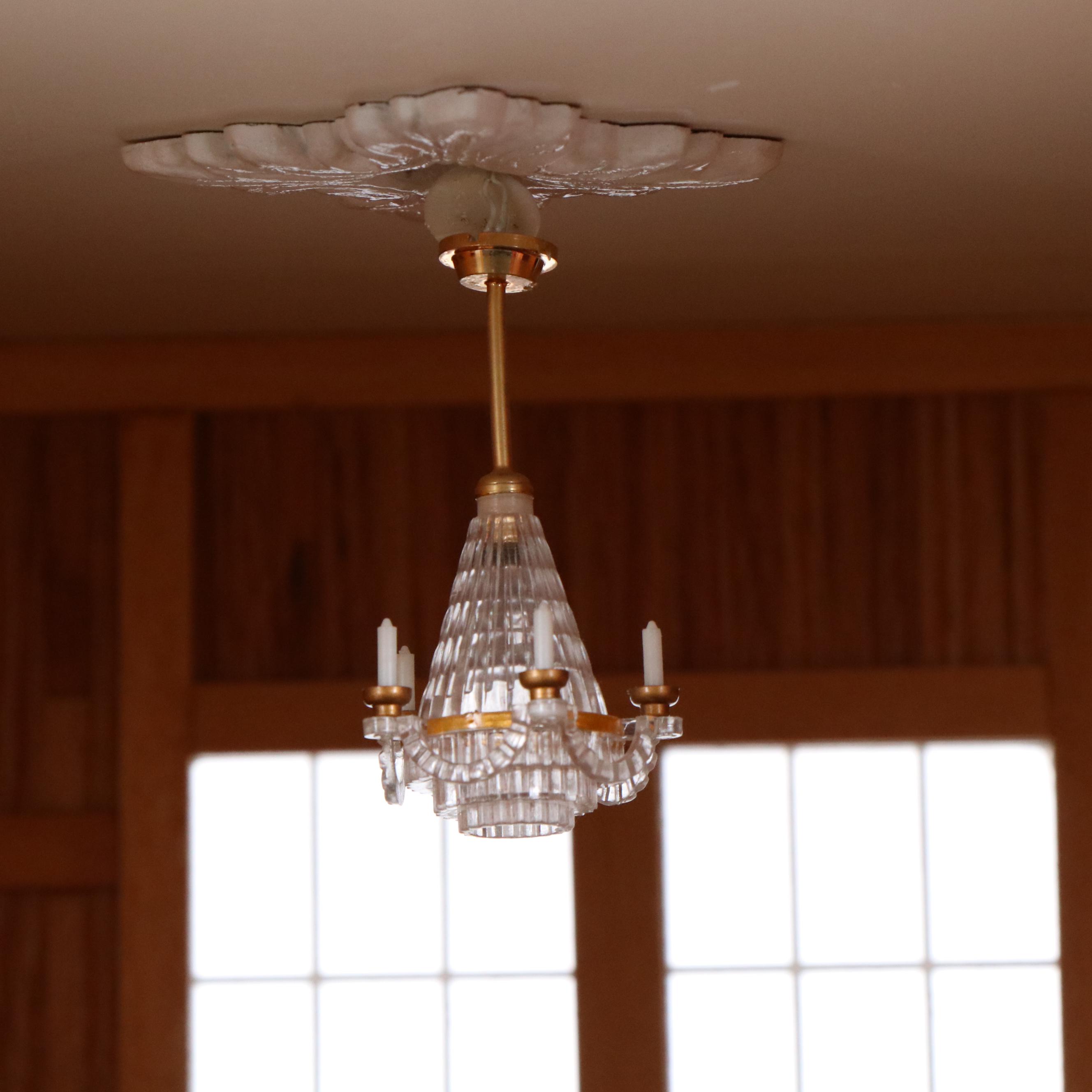 Victorian Style Wooden Dollhouse with Accessories