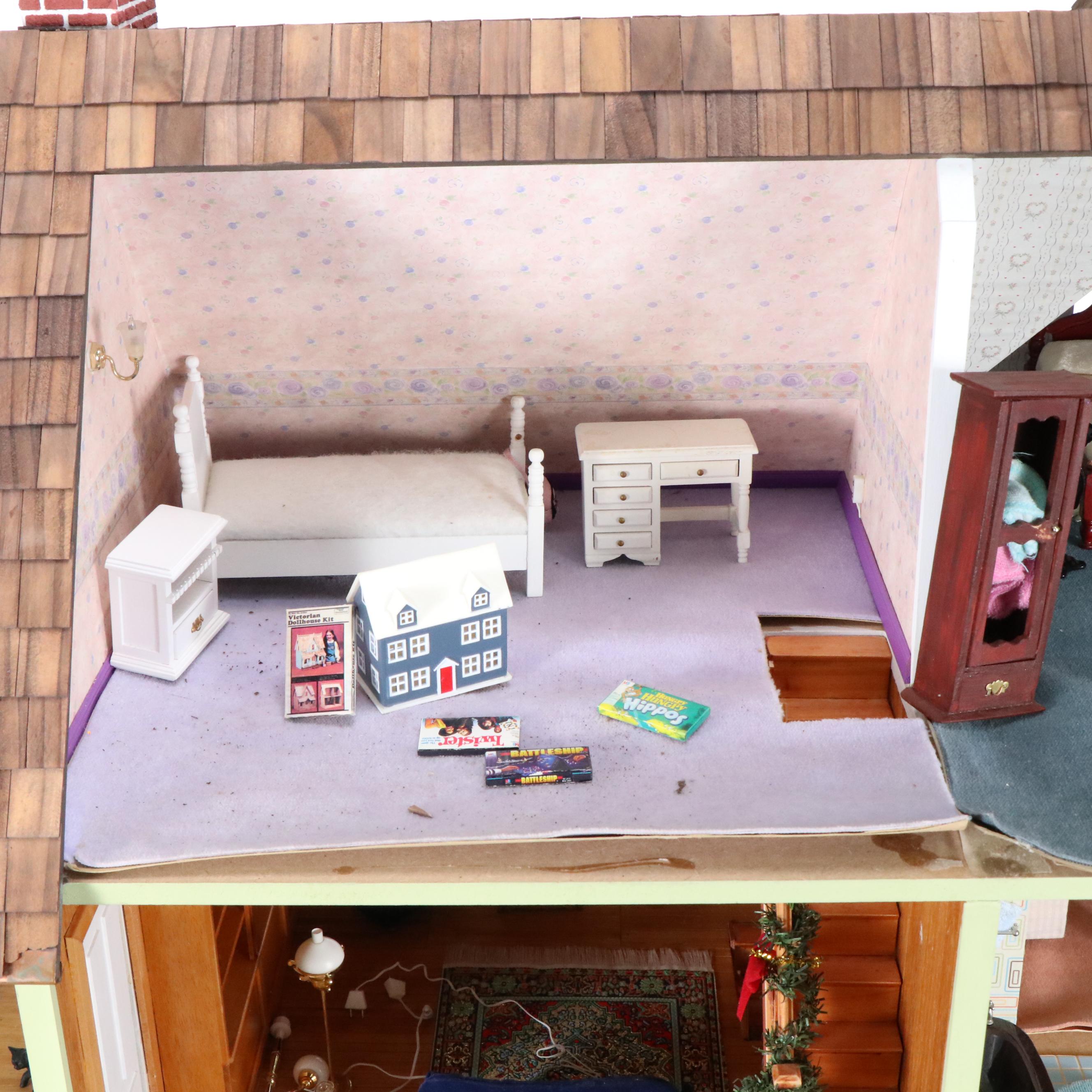 Victorian Style Wooden Dollhouse with Accessories