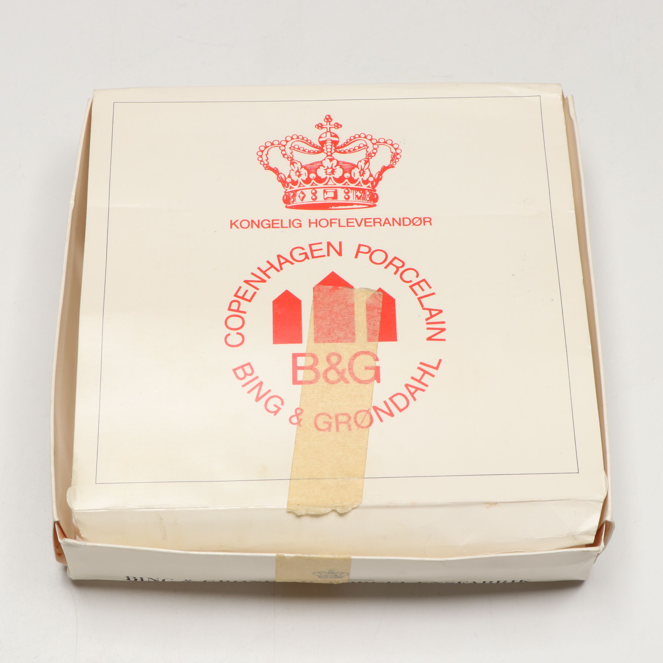 Bing & Grondahl Commemorative Mother's Day and Christmas Plates, Late 20th C.