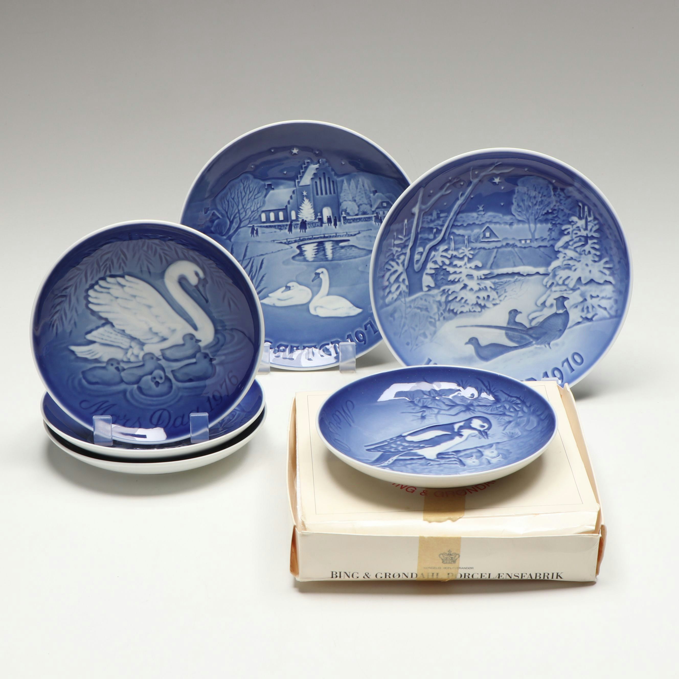 Bing & Grondahl Commemorative Mother's Day and Christmas Plates, Late 20th C.
