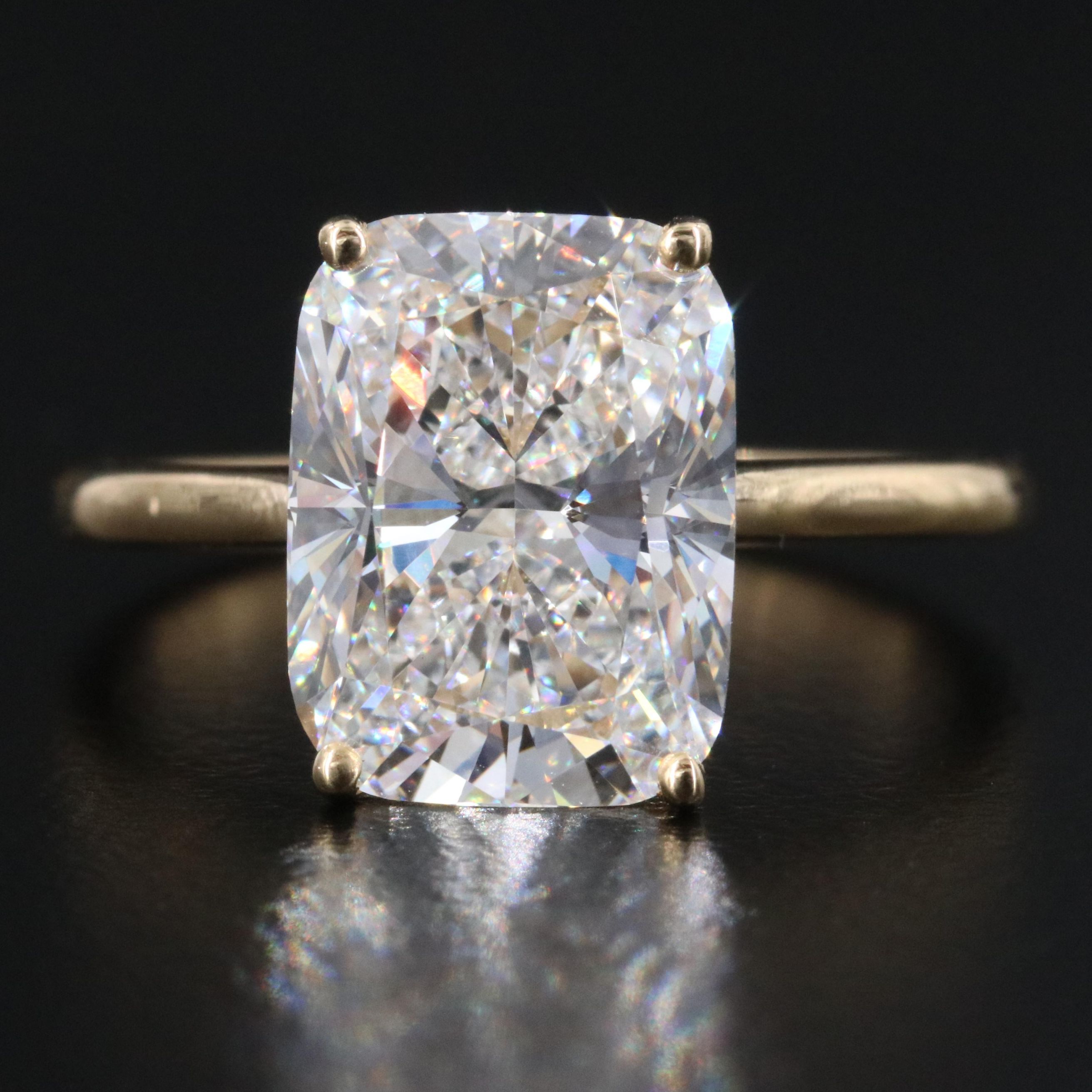 18K 5.18 CT Lab Grown Diamond Solitaire Ring with IGI Report