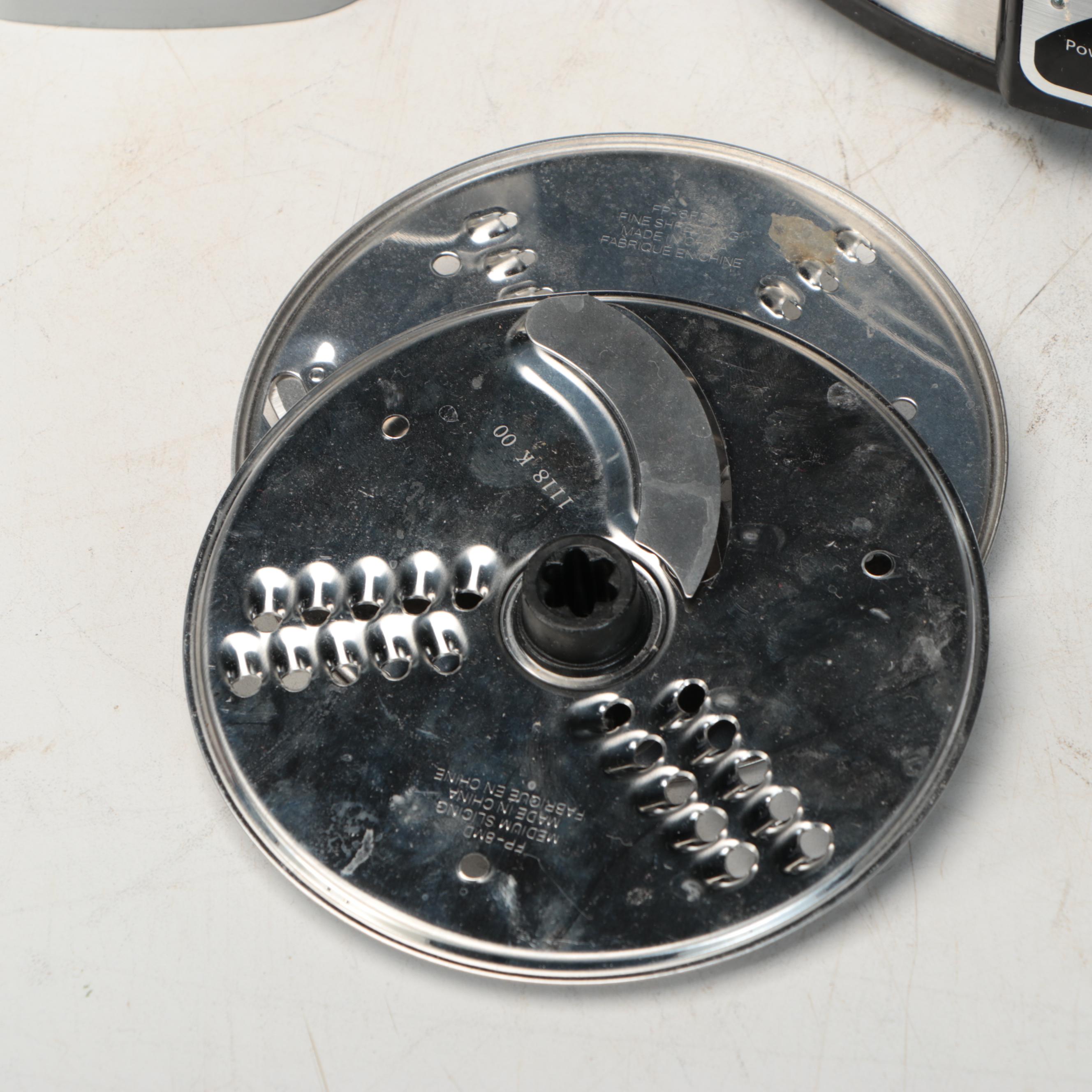 Crock-Pot Slow Cooker with Other Kitchen Gadgets