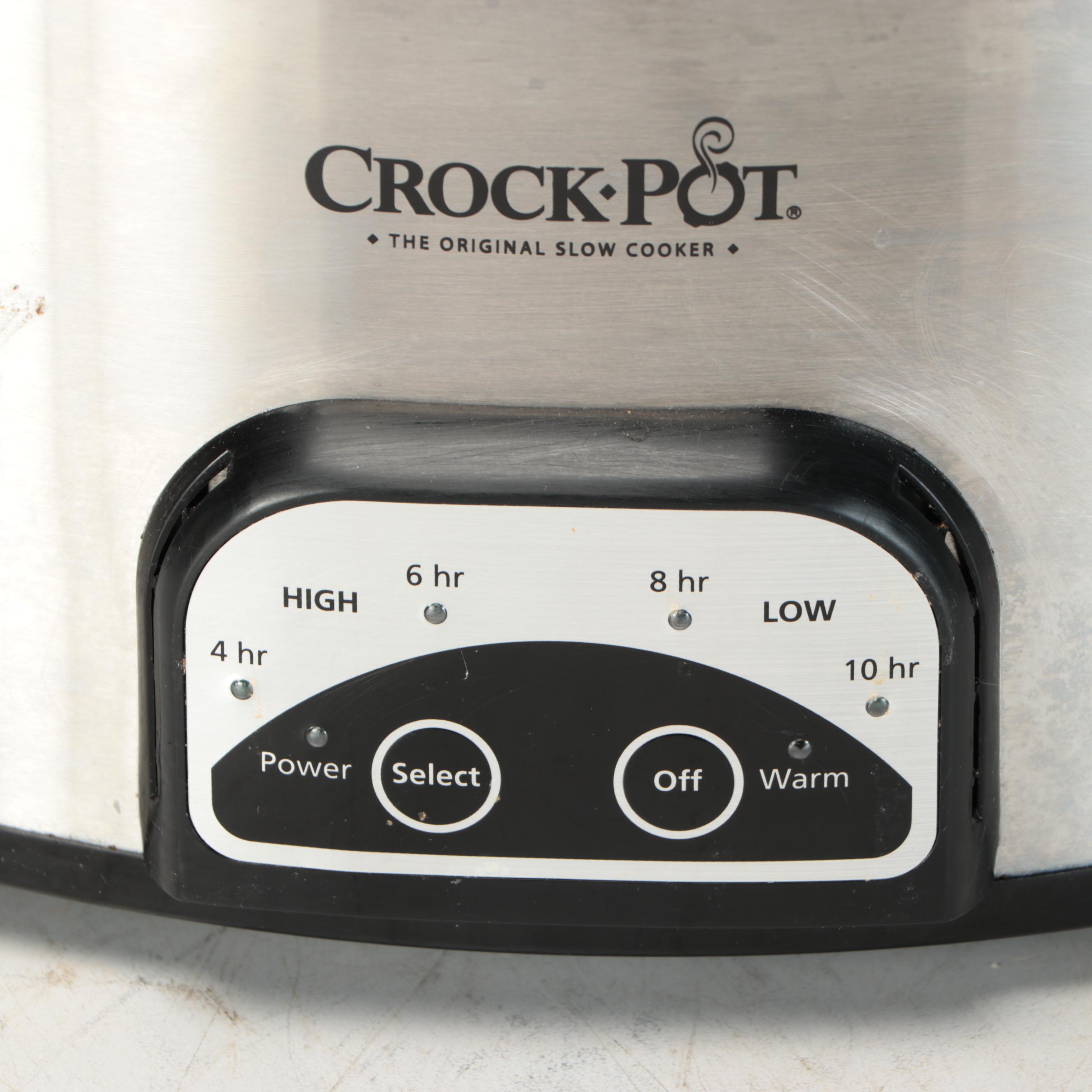 Crock-Pot Slow Cooker with Other Kitchen Gadgets