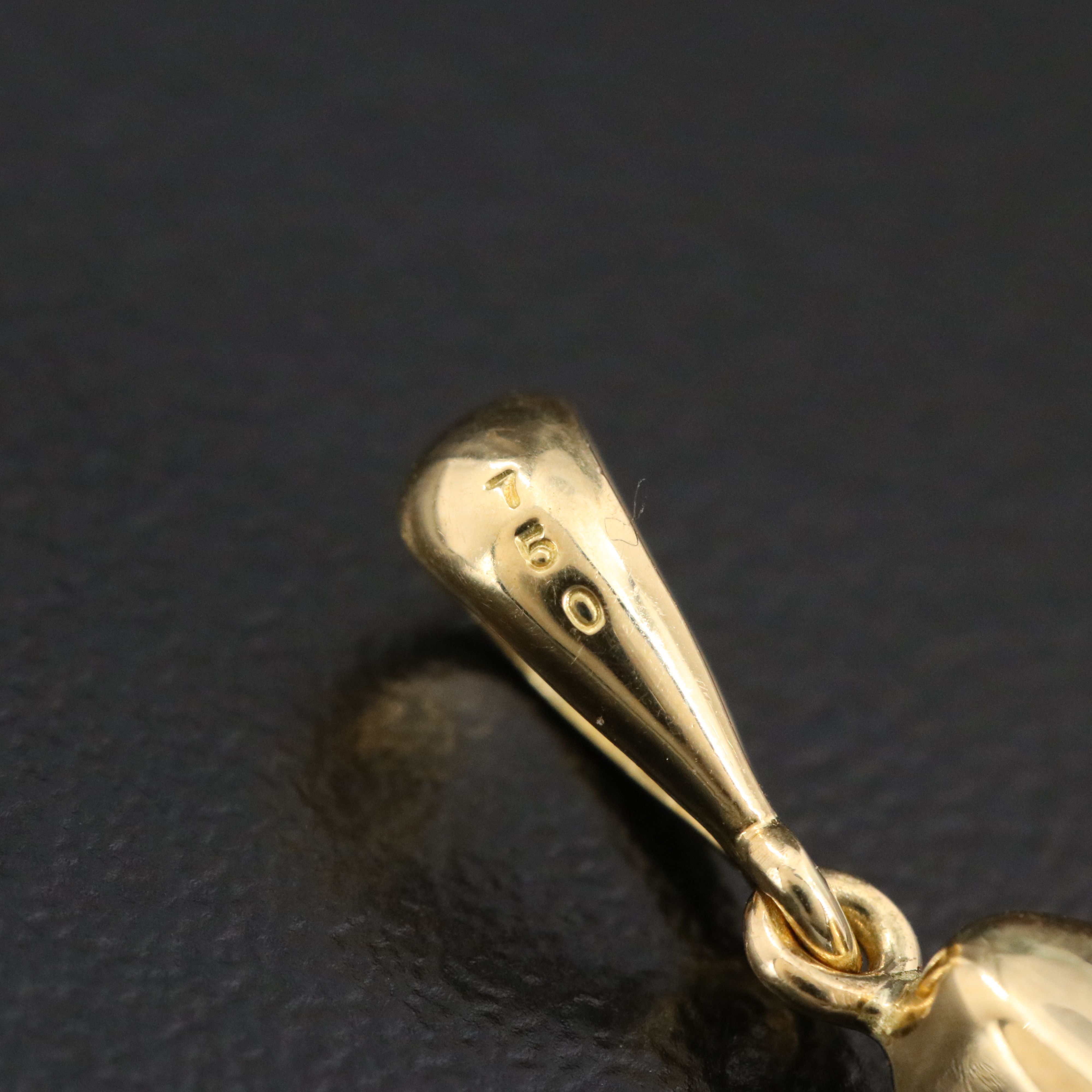 18K Boulder Opal Pendant