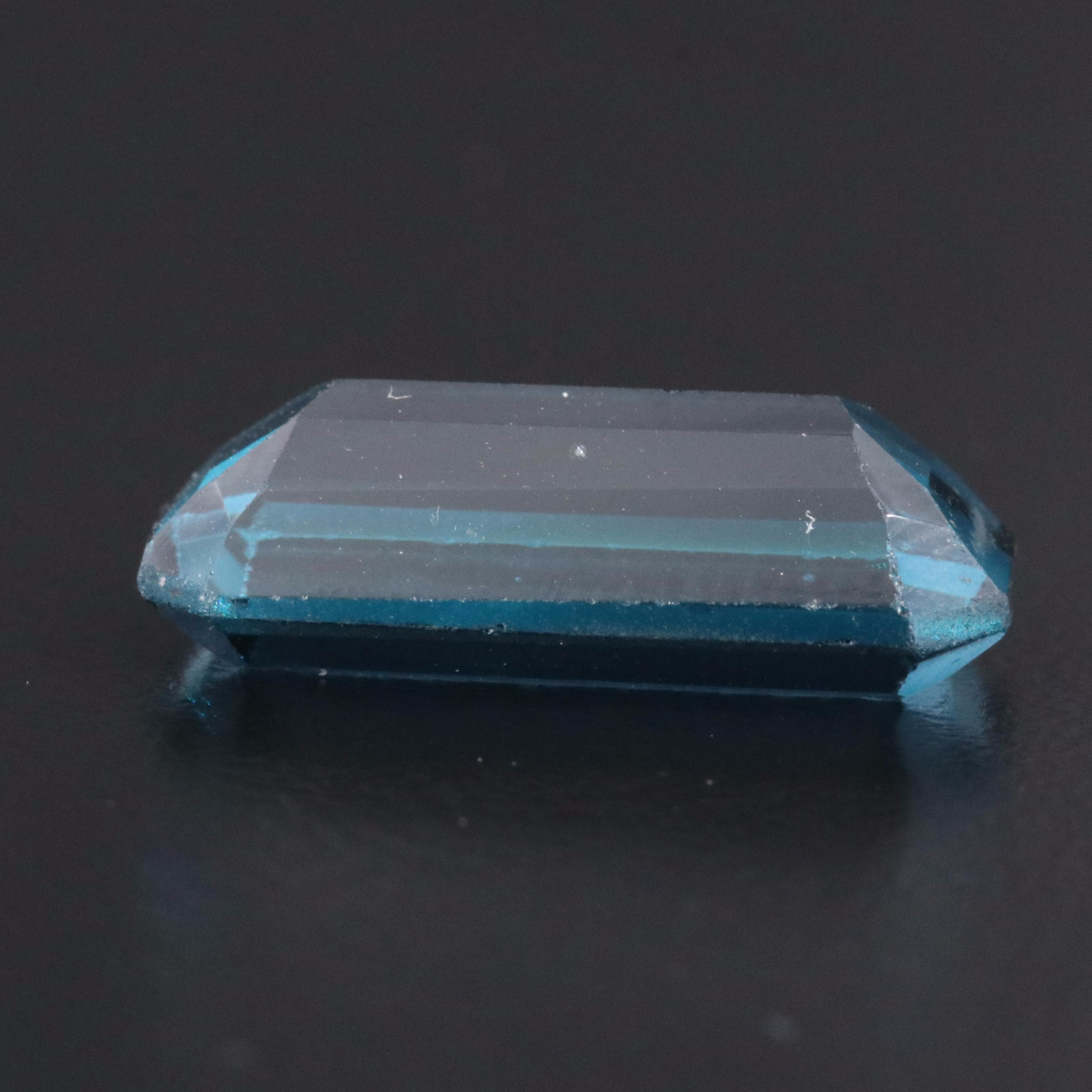 Loose 9.84 CT Lab Grown Spinel