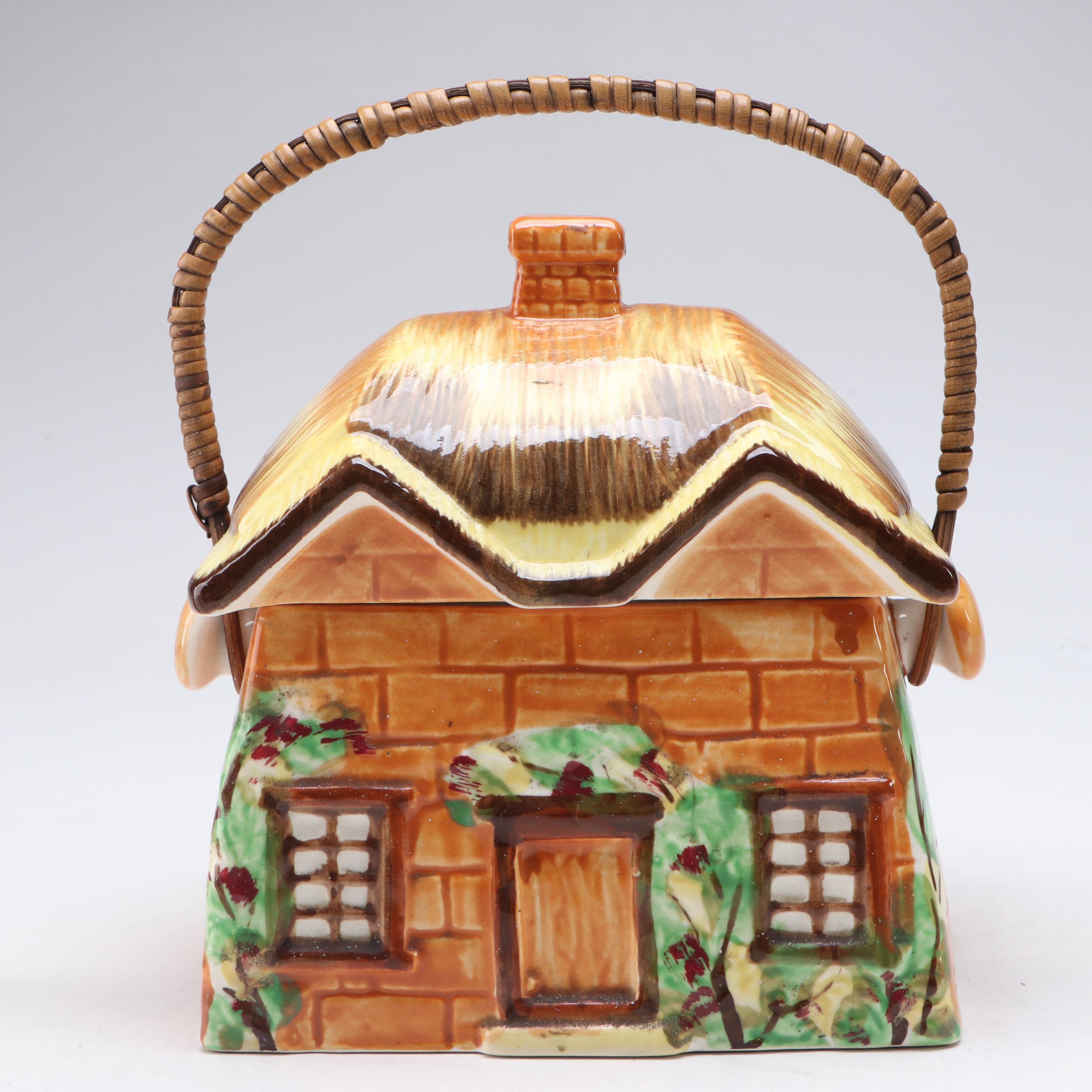 Japanese Export Porcelain Cottage Jars and Children, Mid-20th Century