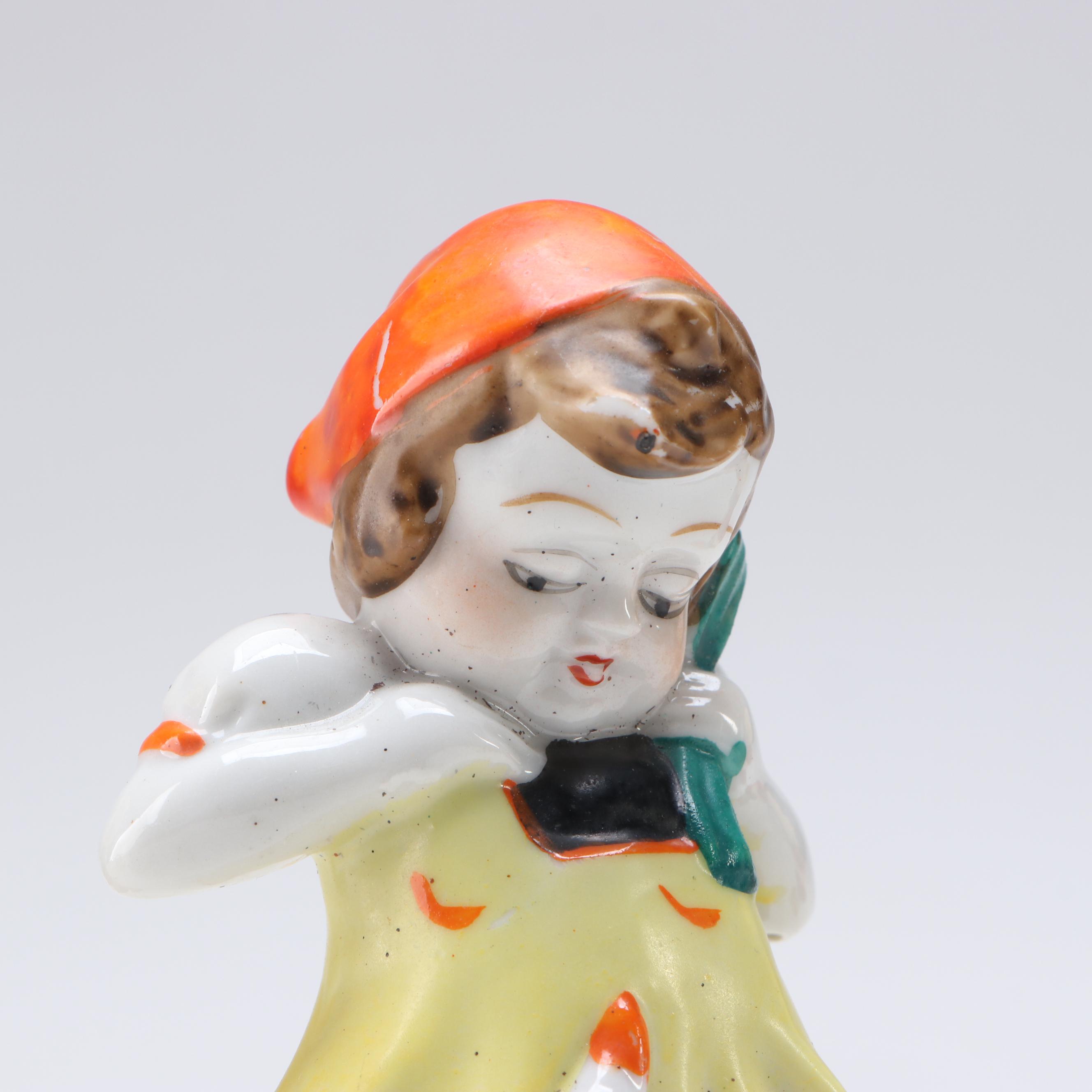 Japanese Export Porcelain Cottage Jars and Children, Mid-20th Century