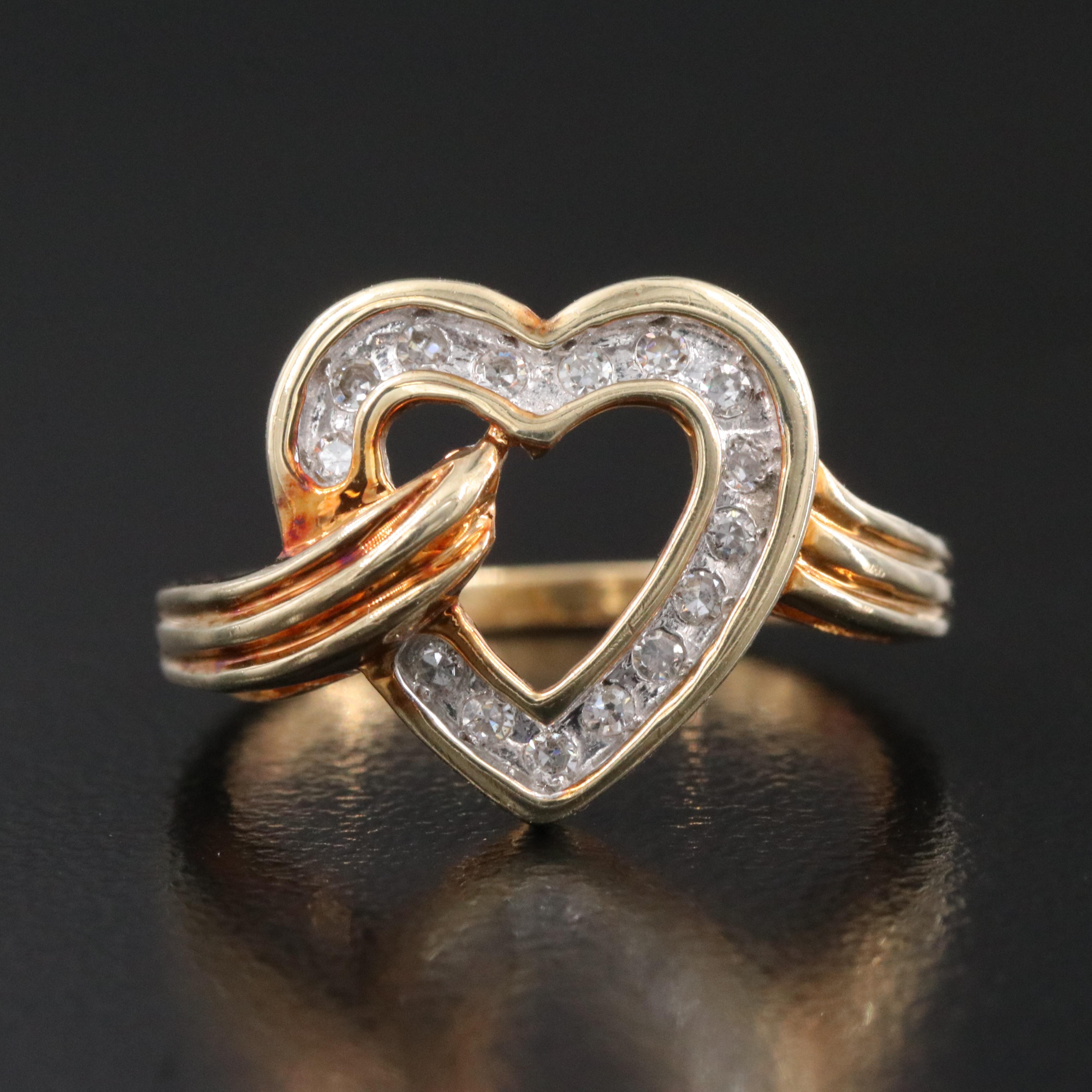 10K 0.15 CTW Diamond Heart Ring