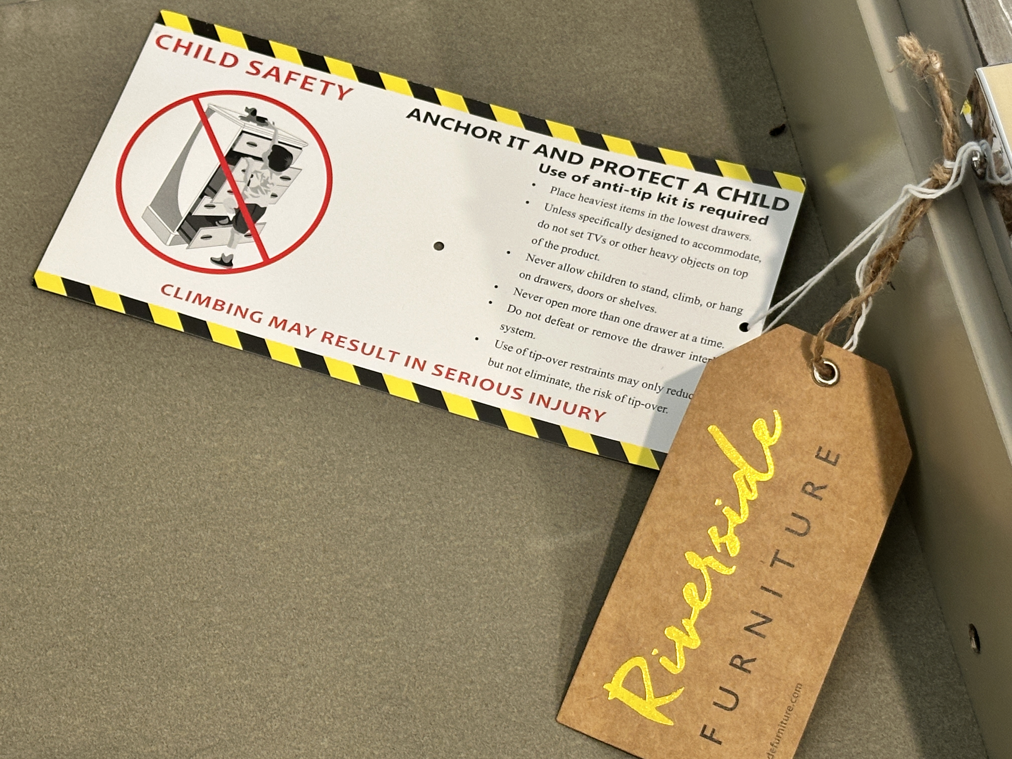 Pair of Riverside Furniture "Zoey" Single Drawer Nightstands in Urban Grey