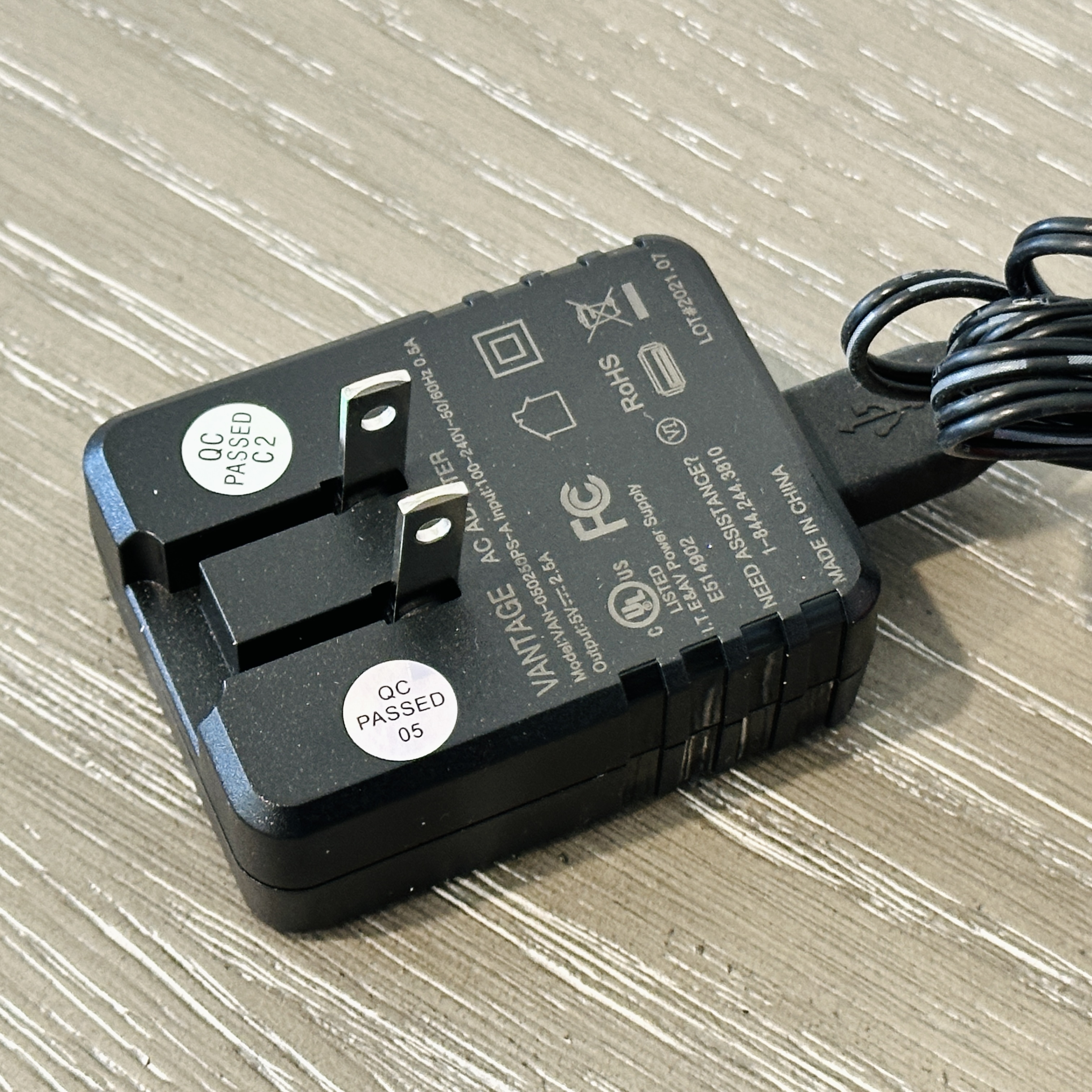 Pair of Riverside Furniture "Zoey" Single Drawer Nightstands in Urban Grey