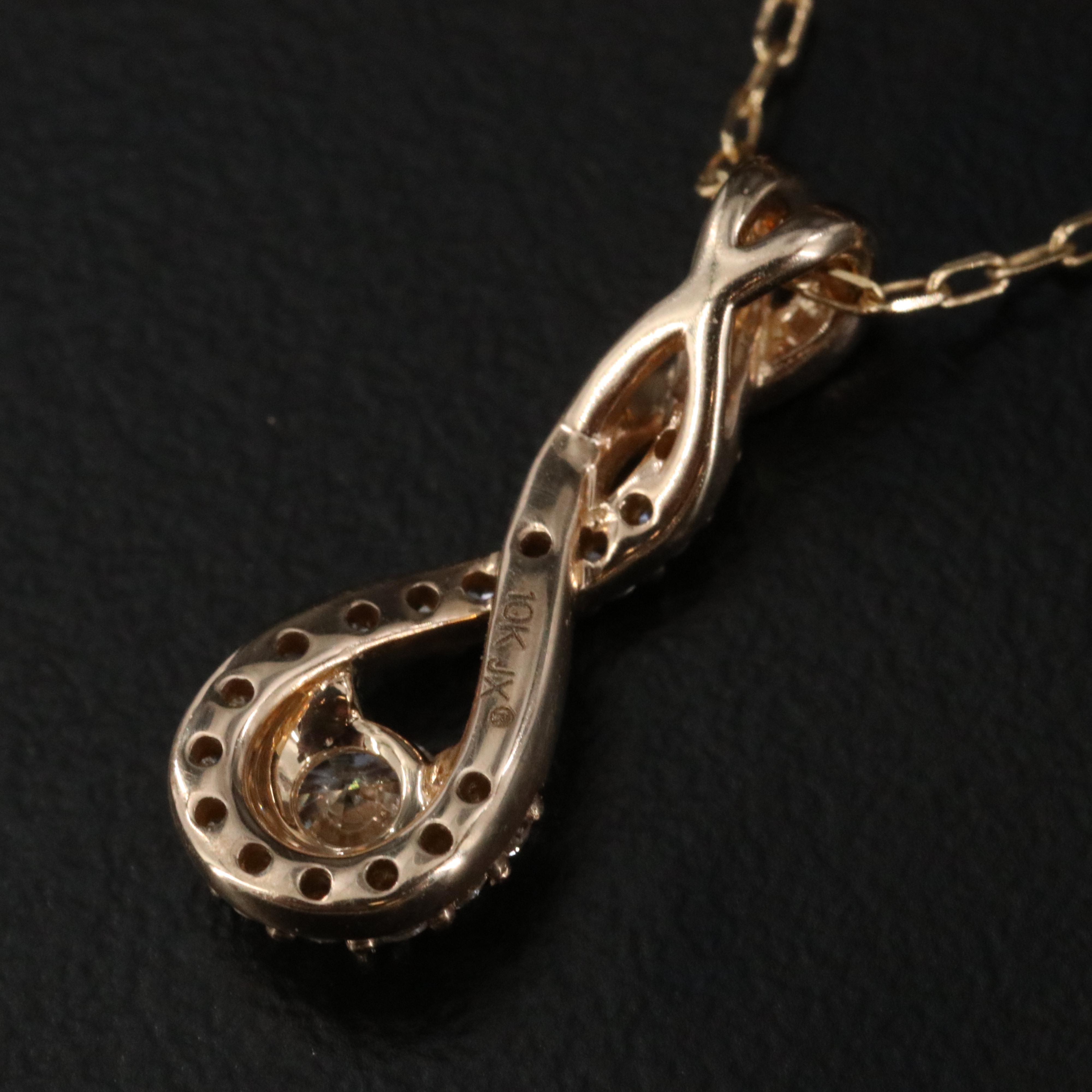 10K 0.50 CTW Diamond Pendant Necklace