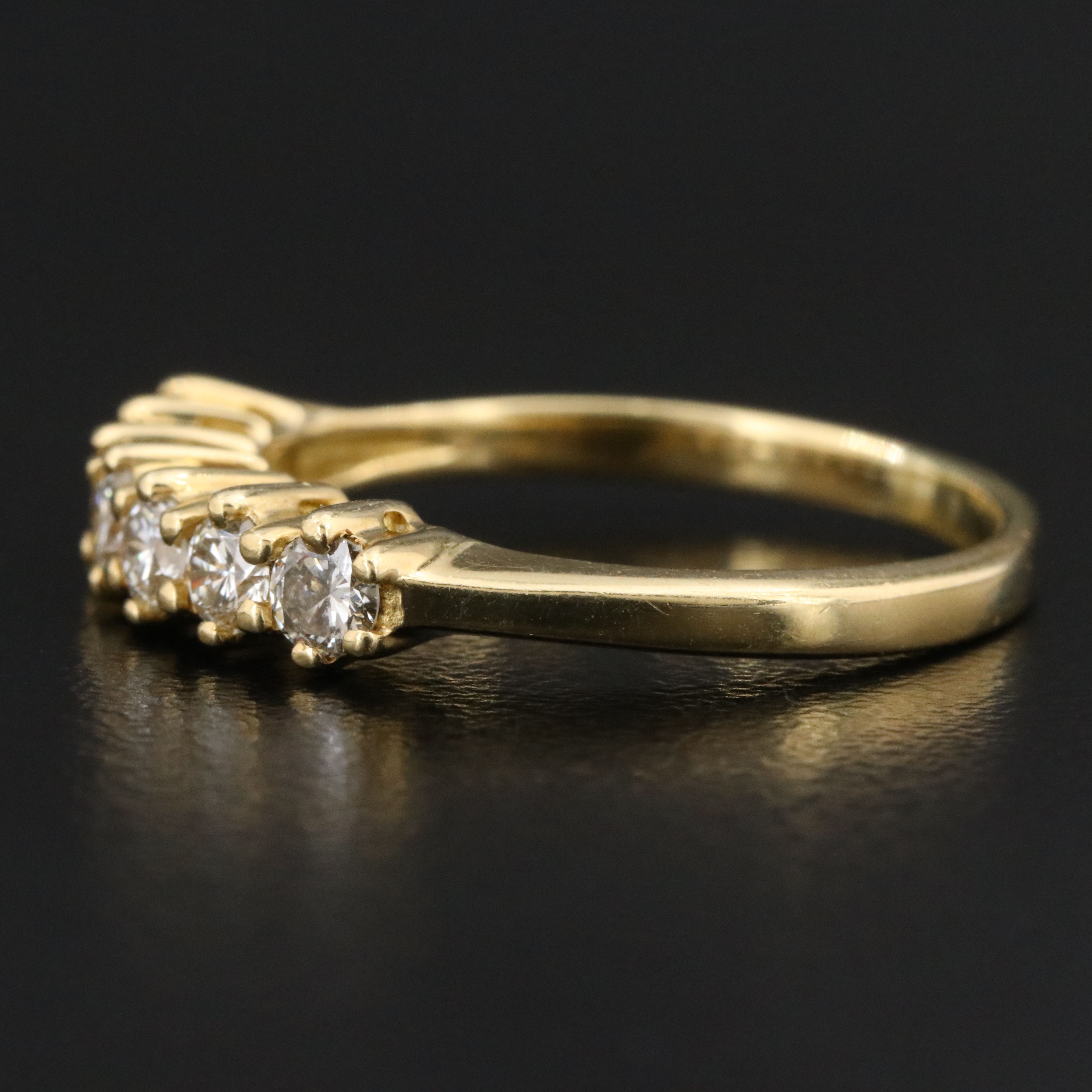 18K 0.50 CTW Diamond Ring