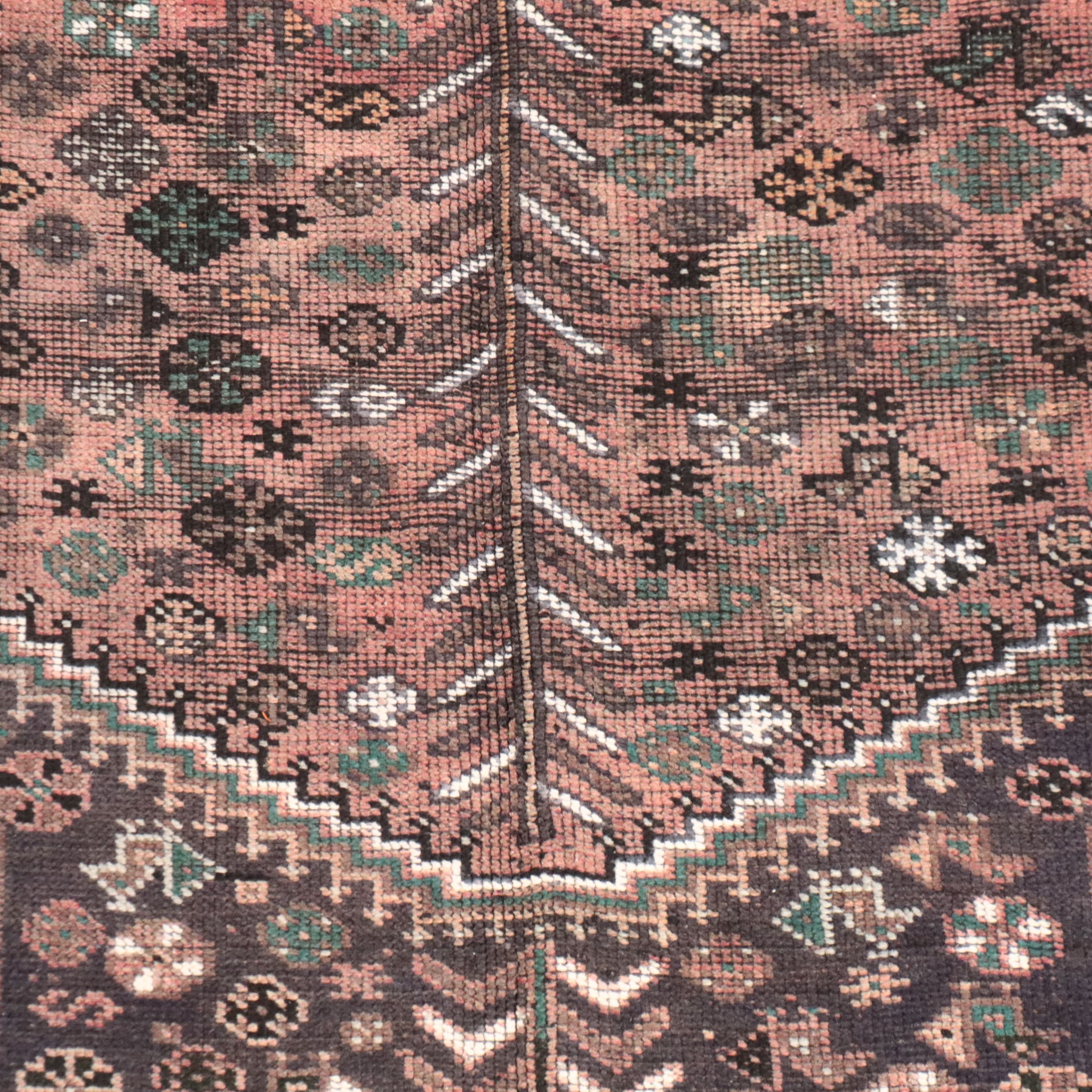 4'9 x 8'3 Hand-Knotted Persian Abadeh Area Rug