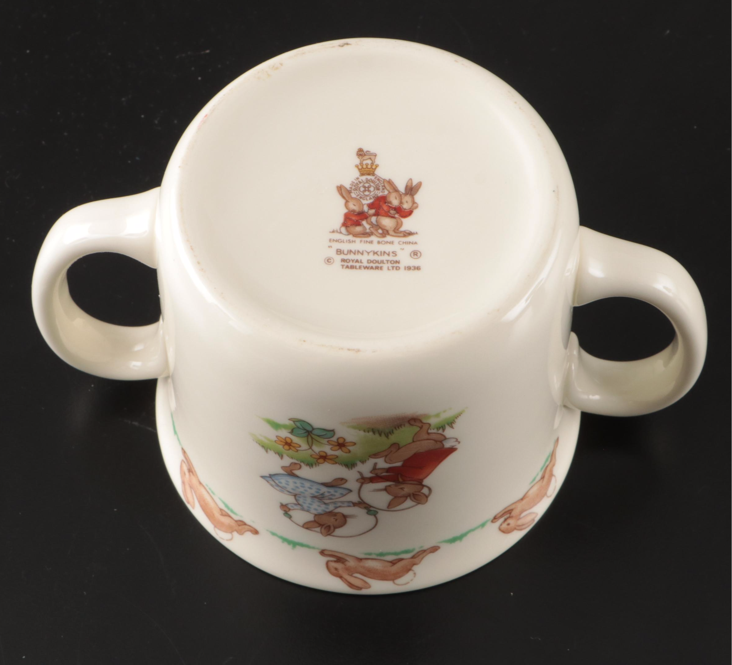 Royal Doulton "Bunnykins" Bone China Tableware with Pictorial Accent Lamp