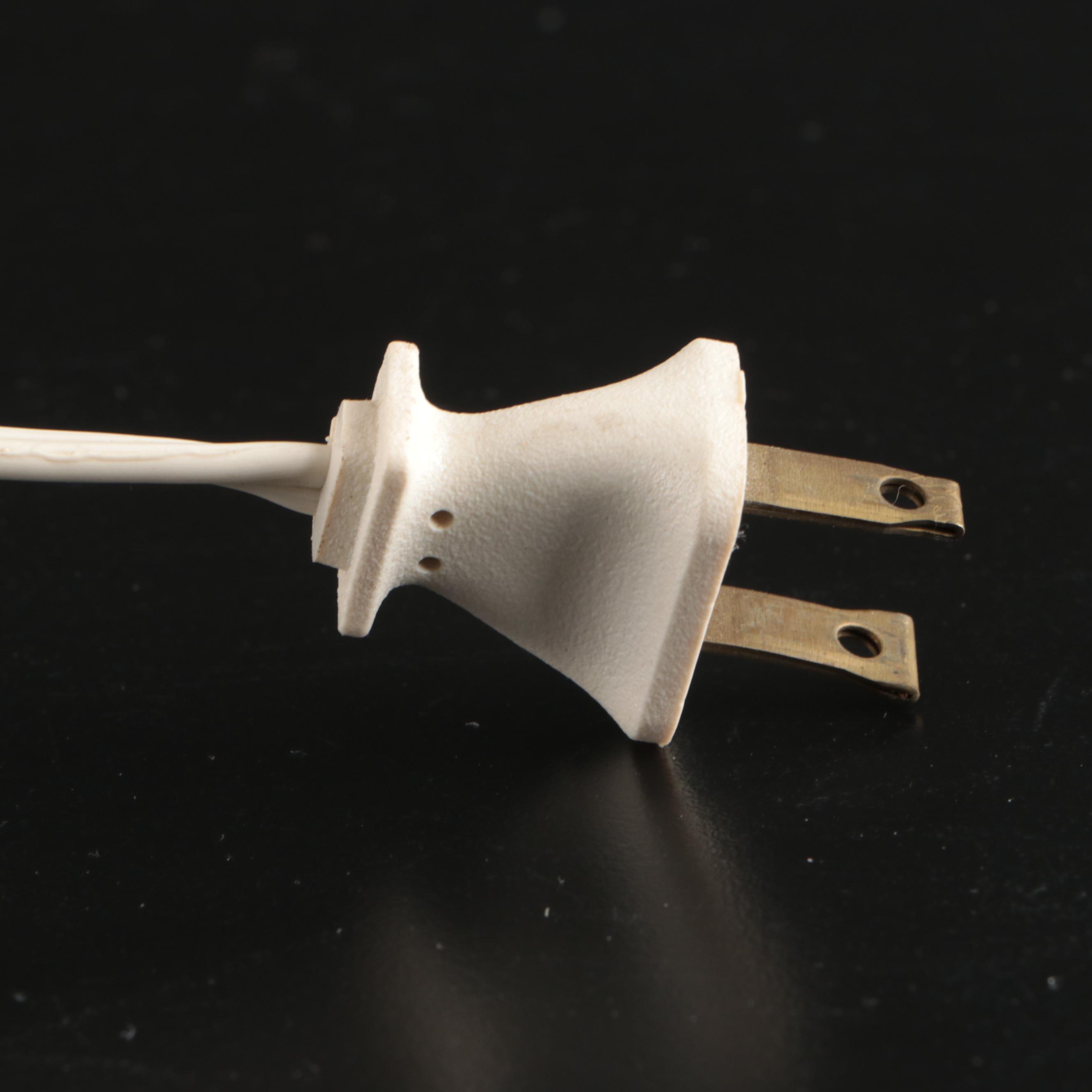 Royal Doulton "Bunnykins" Bone China Tableware with Pictorial Accent Lamp