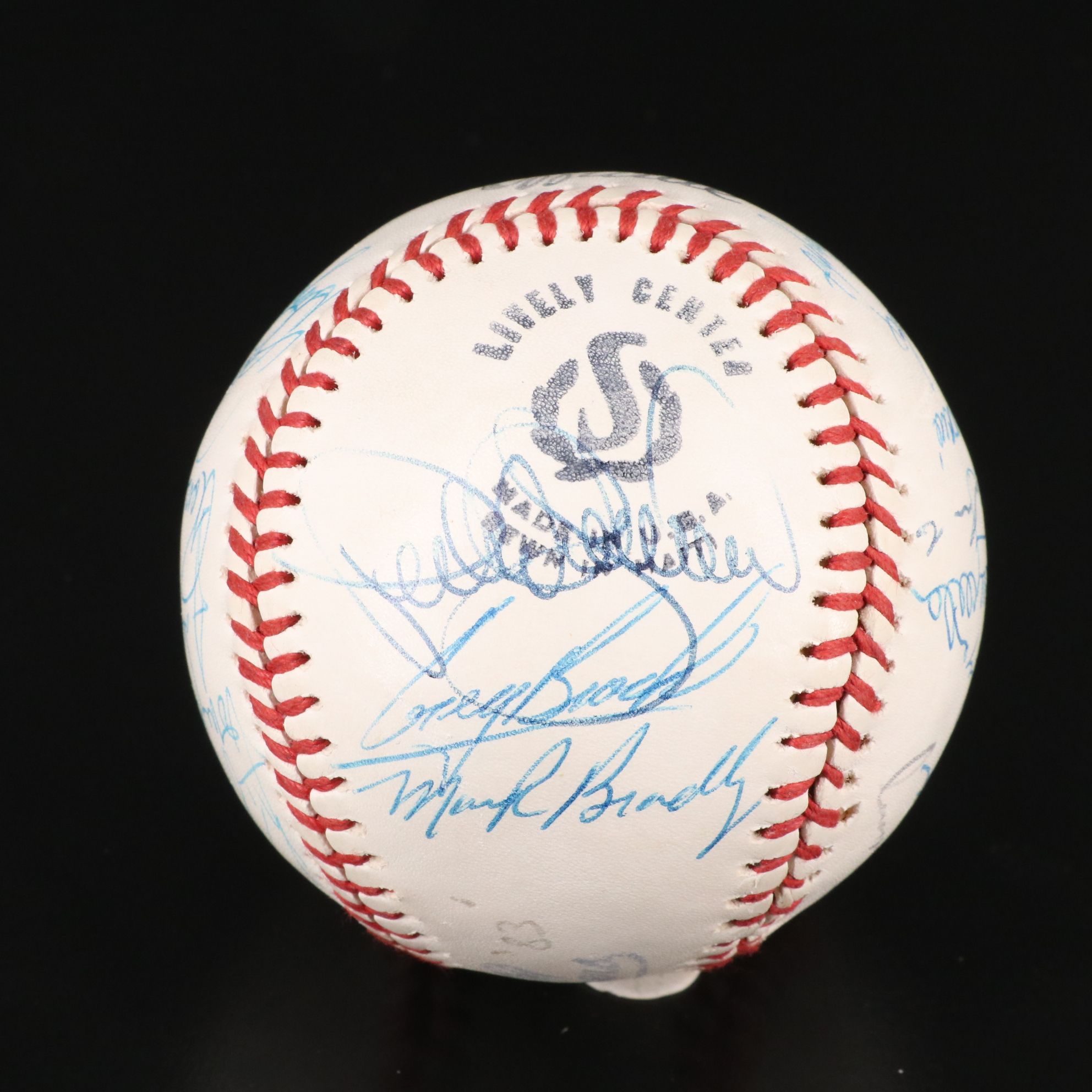 1983 Los Angeles Dodgers Team Signed Baseball Featuring Orel Hershiser and More
