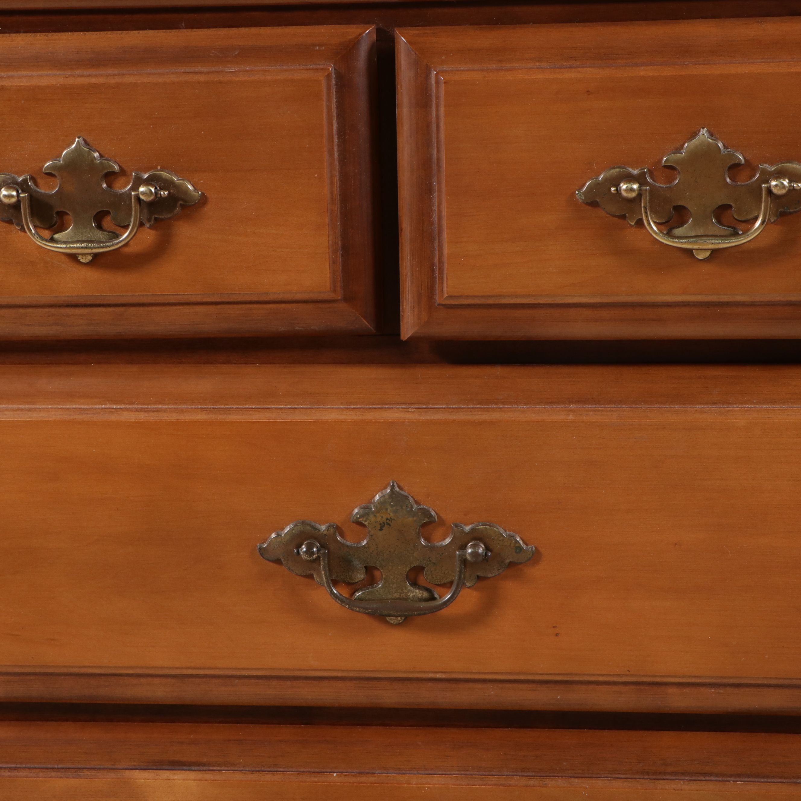 Sumter Cabinet Company Colonial Style Maple Chest of Drawers