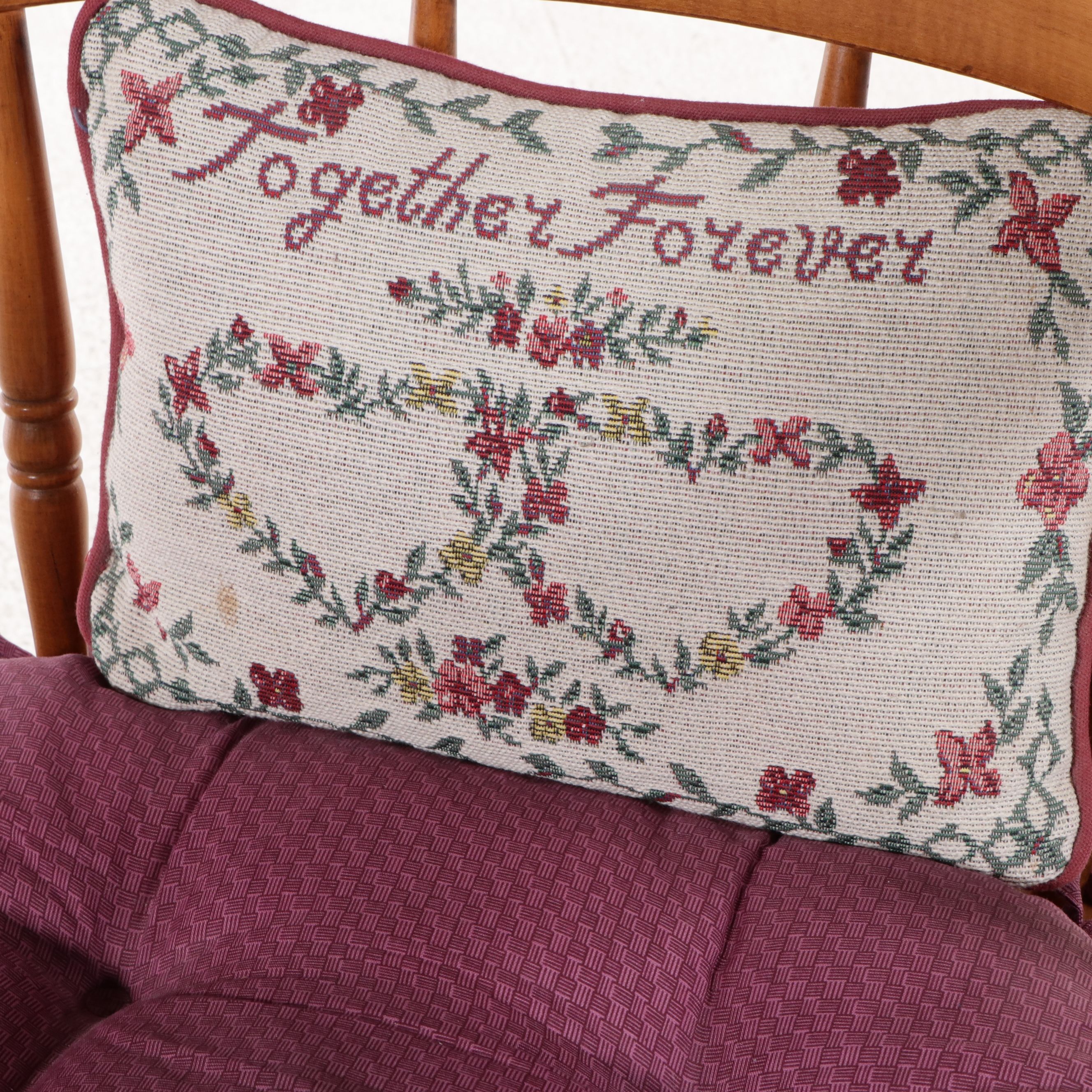 Colonial Style Maple Dining Set