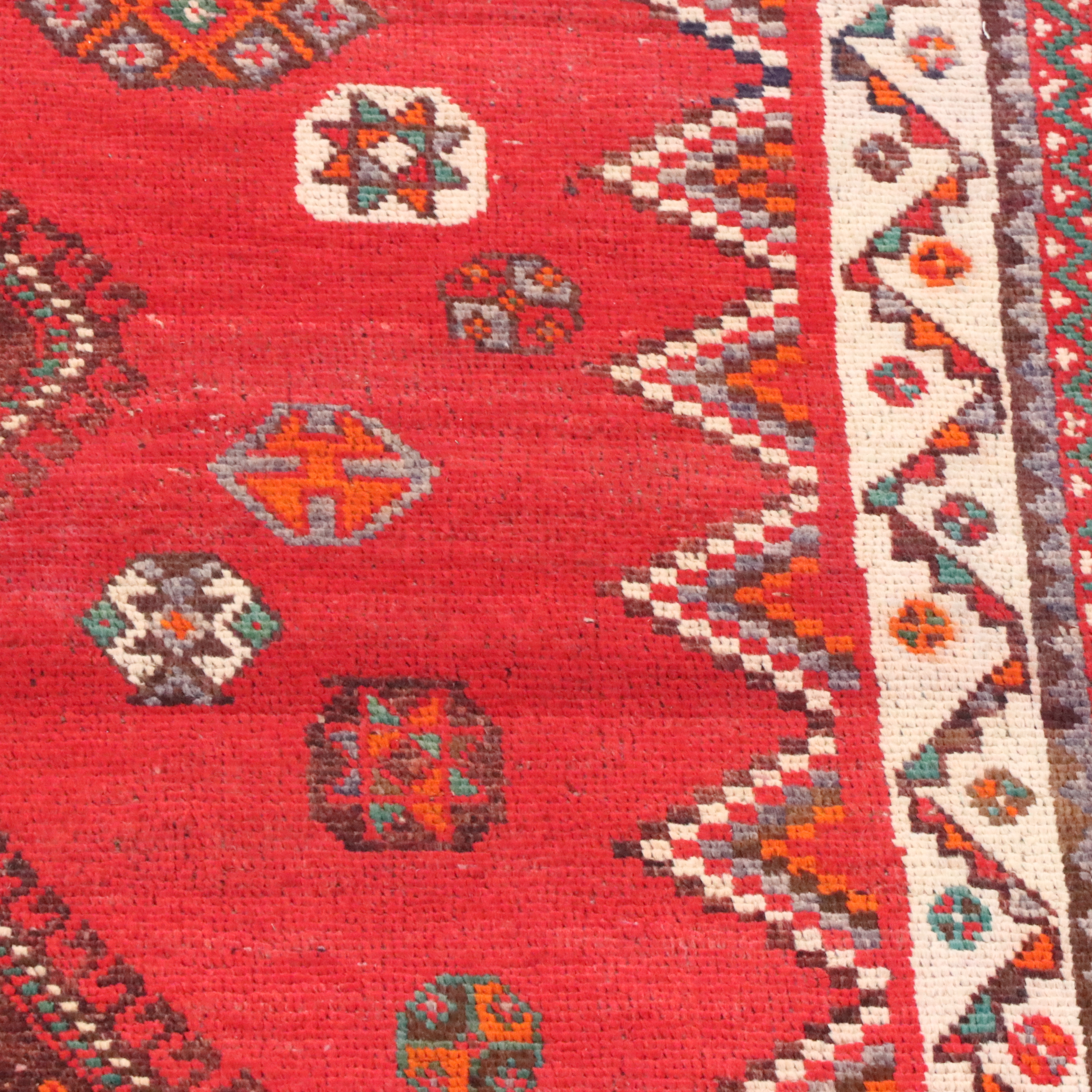 5'1 x 7'10 Hand-Knotted Persian Shiraz Area Rug