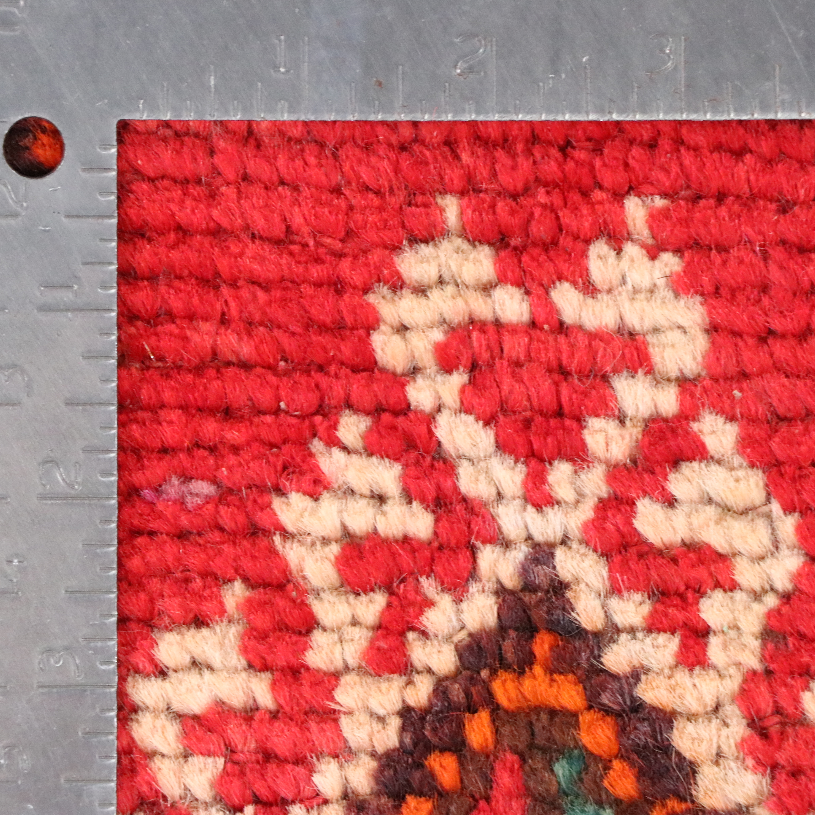 5'1 x 7'10 Hand-Knotted Persian Shiraz Area Rug