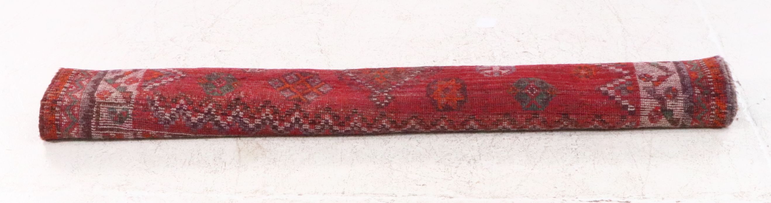 5'1 x 7'10 Hand-Knotted Persian Shiraz Area Rug