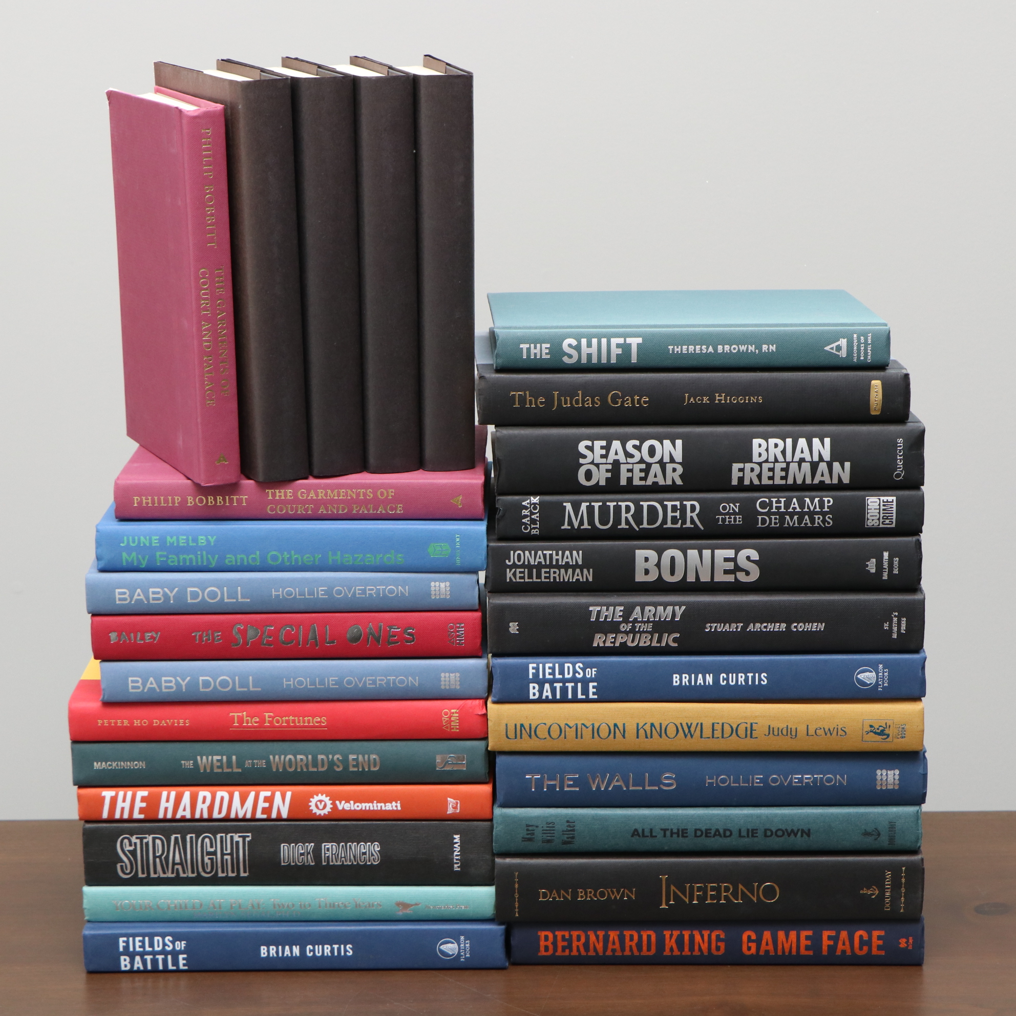 Dan Brown "Inferno," Brian Freeman "Season of Fear," and More Books