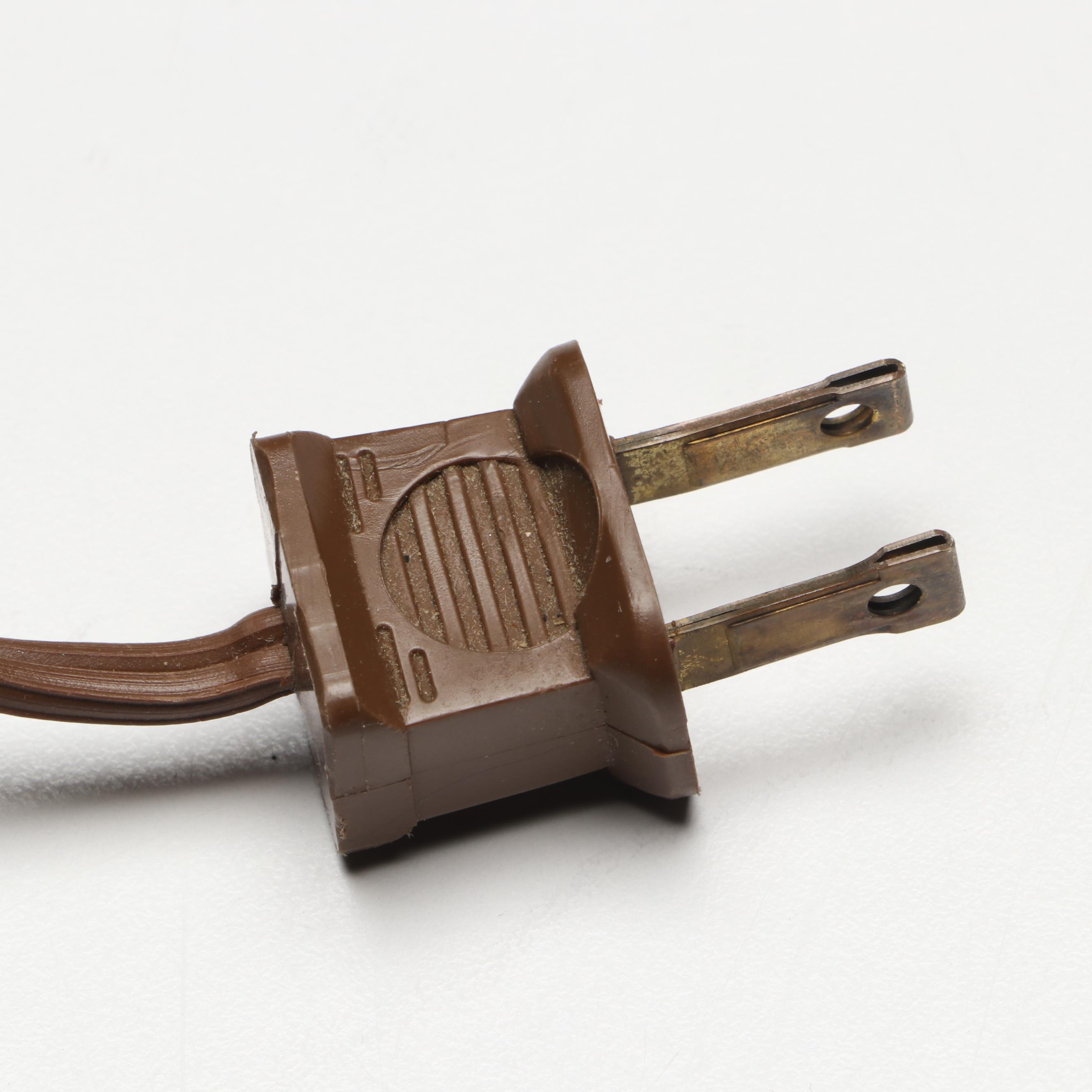 Knob Creek Nautical Wood and Brass Sextant Table Lamp, 20th Century